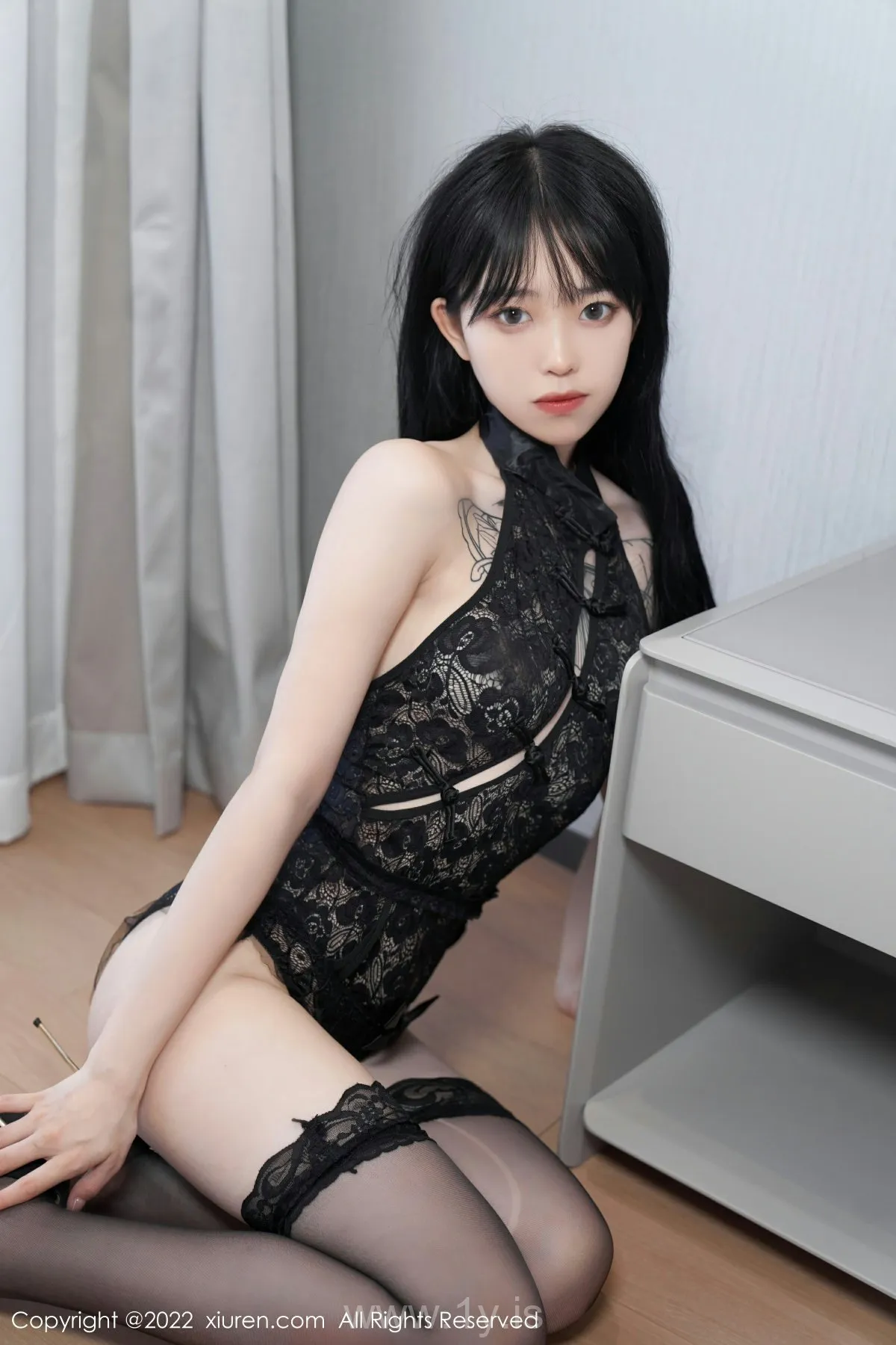 XIUREN(秀人网) NO.5243 Pretty & Sexy Chinese Hottie 奶瓶