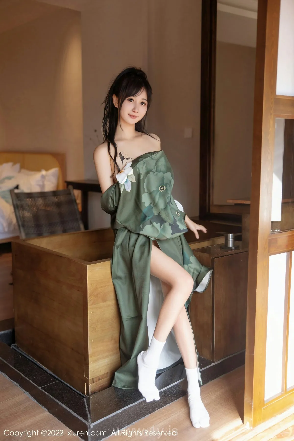 XIUREN(秀人网) NO.5256 Elegant & Breathtaking Asian Cutie 小果冻儿