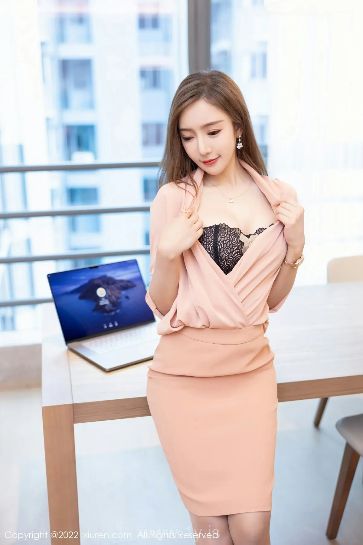 XIUREN(秀人网) NO.5257 Knockout & Lovely Asian Model 王馨瑶yanni