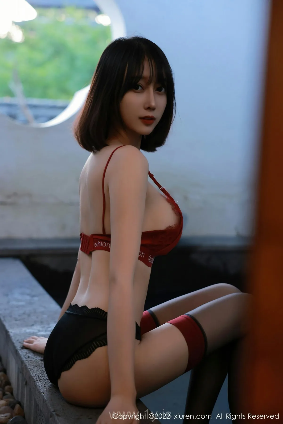 XIUREN(秀人网) NO.5283 Appealing & Adorable Asian Cutie 玥儿玥er