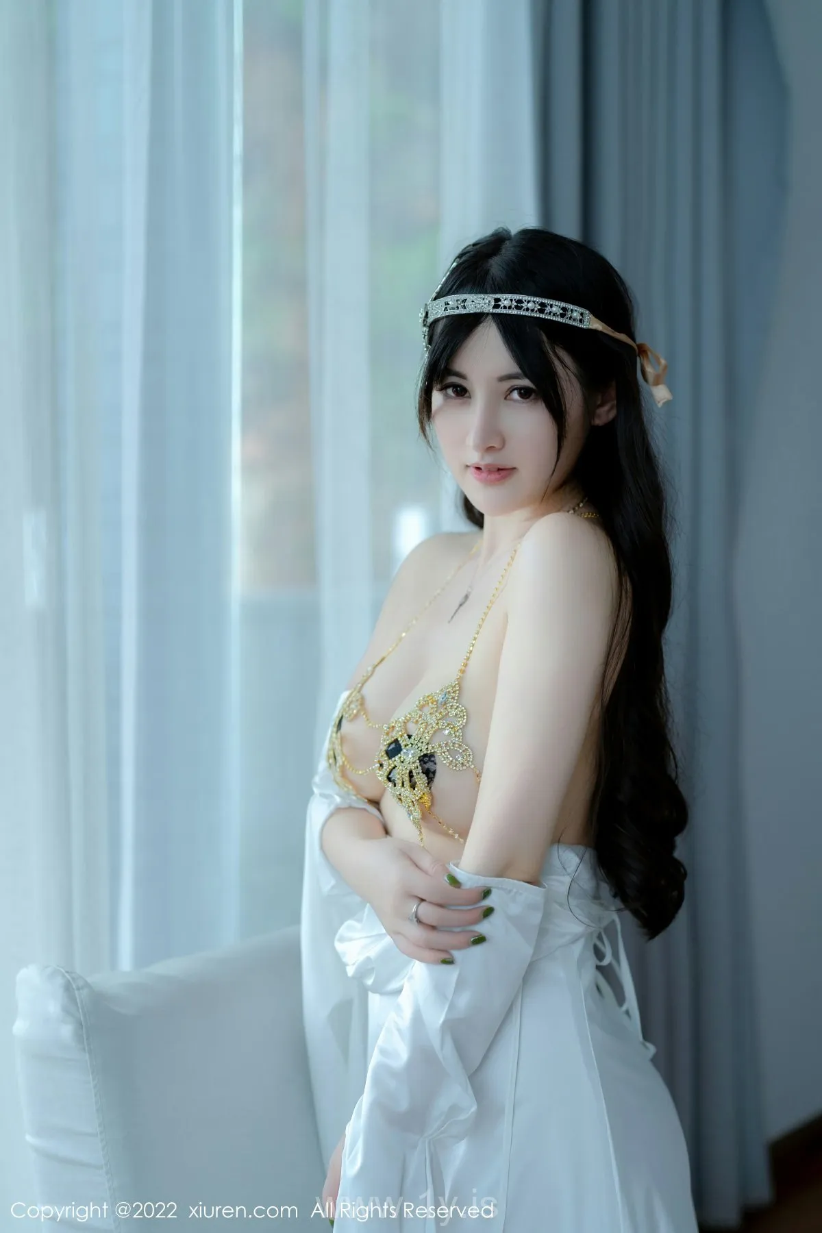 XIUREN(秀人网) NO.5288 Lively & Lovely Chinese Mature Princess 诗诗kiki