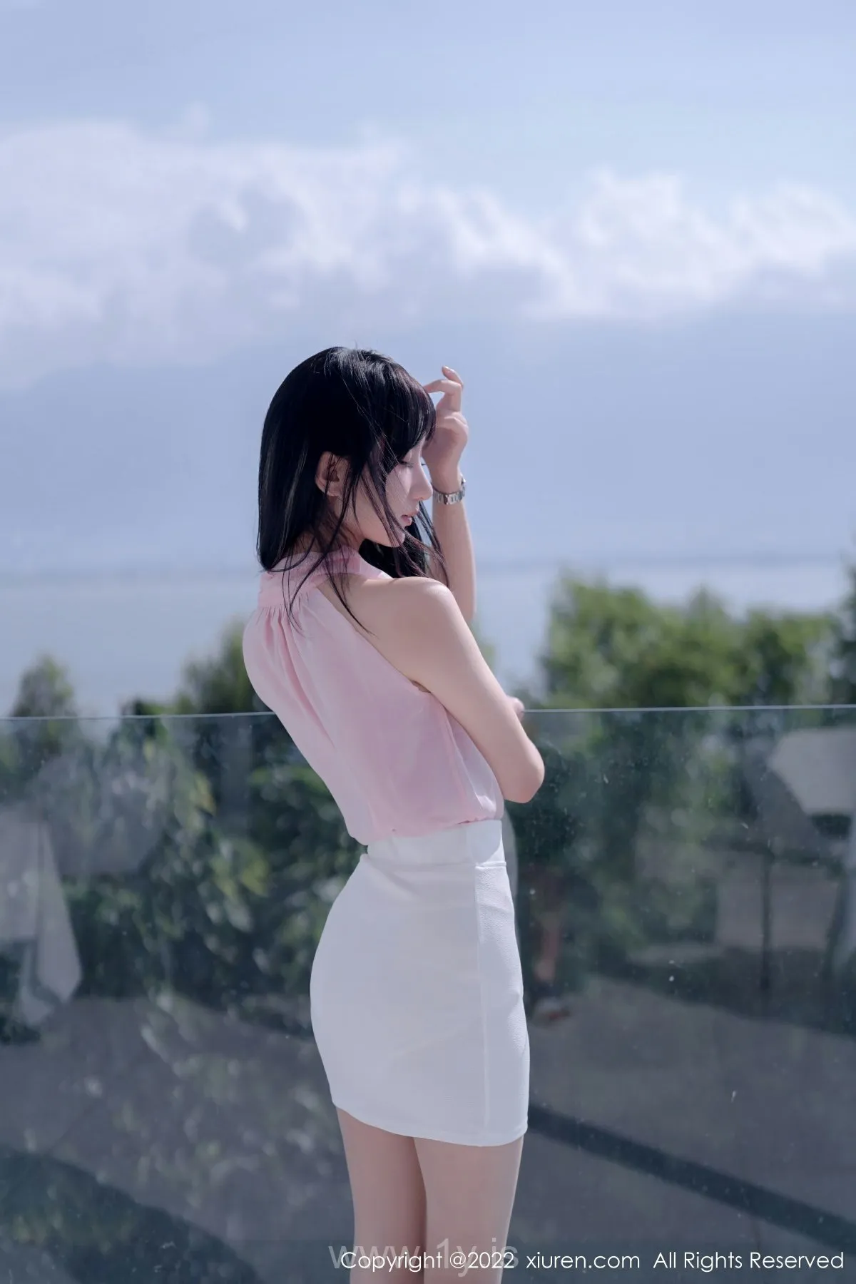 XIUREN(秀人网) No.5318 Pretty Chinese Chick 小果冻儿