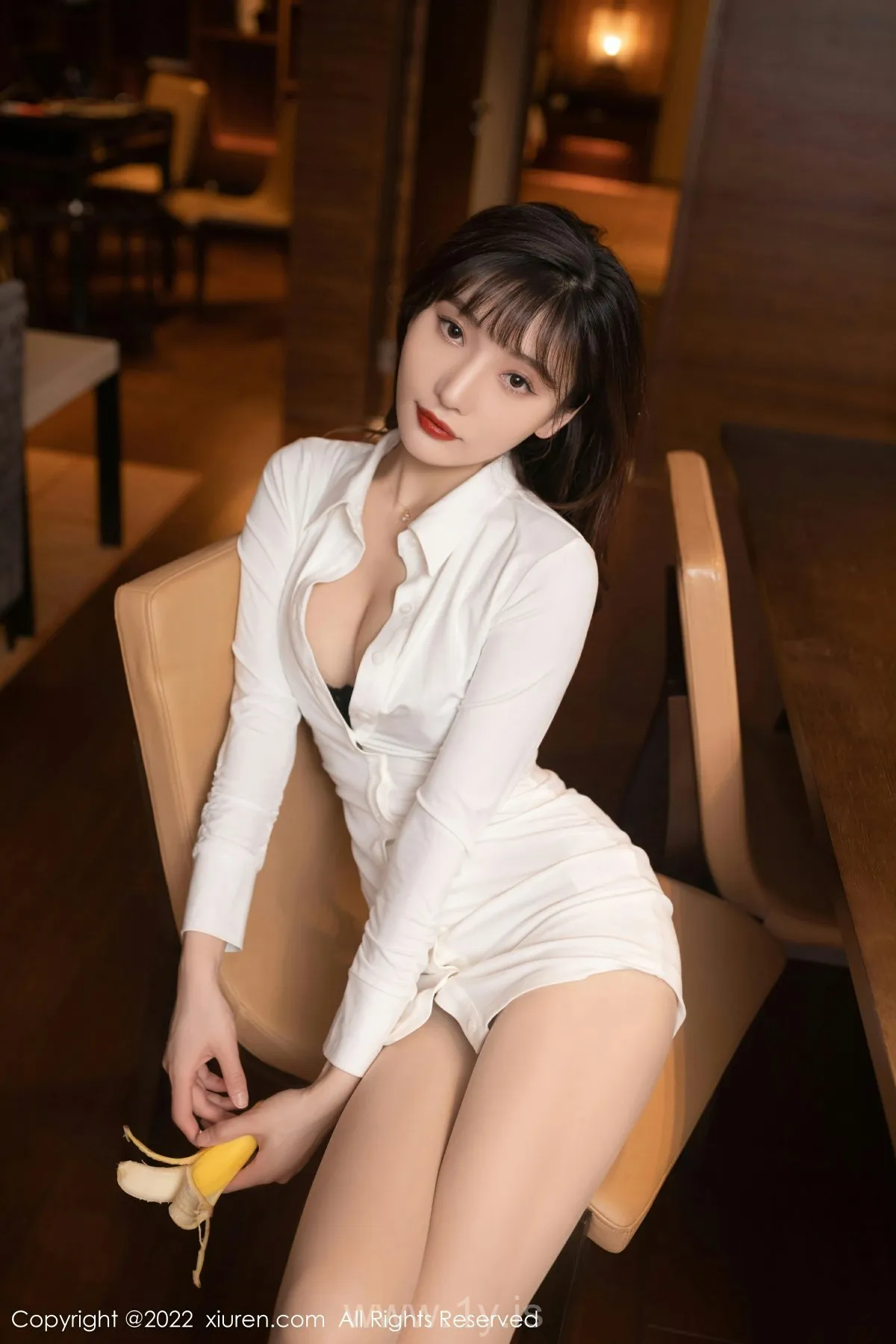 XIUREN(秀人网) No.5425 Pretty Asian Girl 陆萱萱