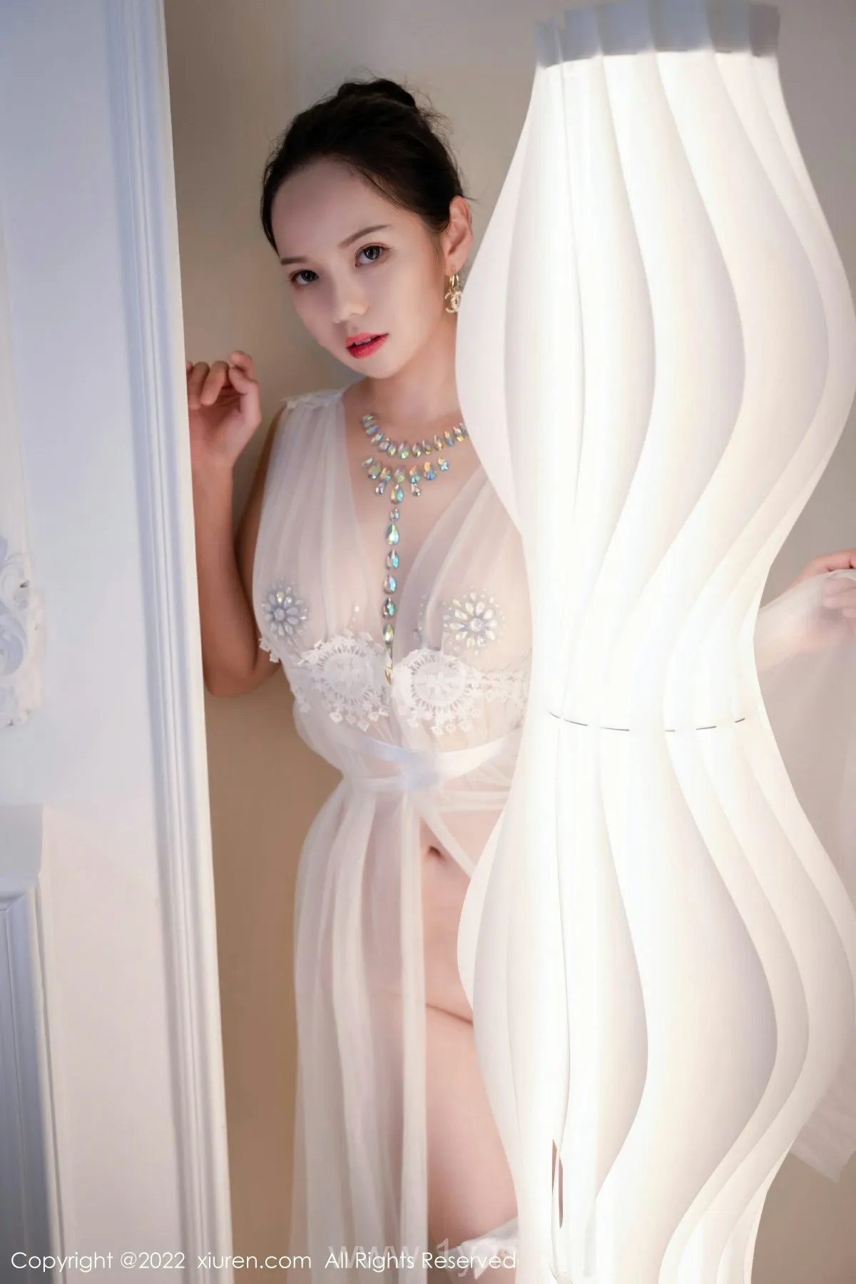 XIUREN(秀人网) No.5434 Extraordinary & Slender Chinese Homebody Girl 大美妞儿