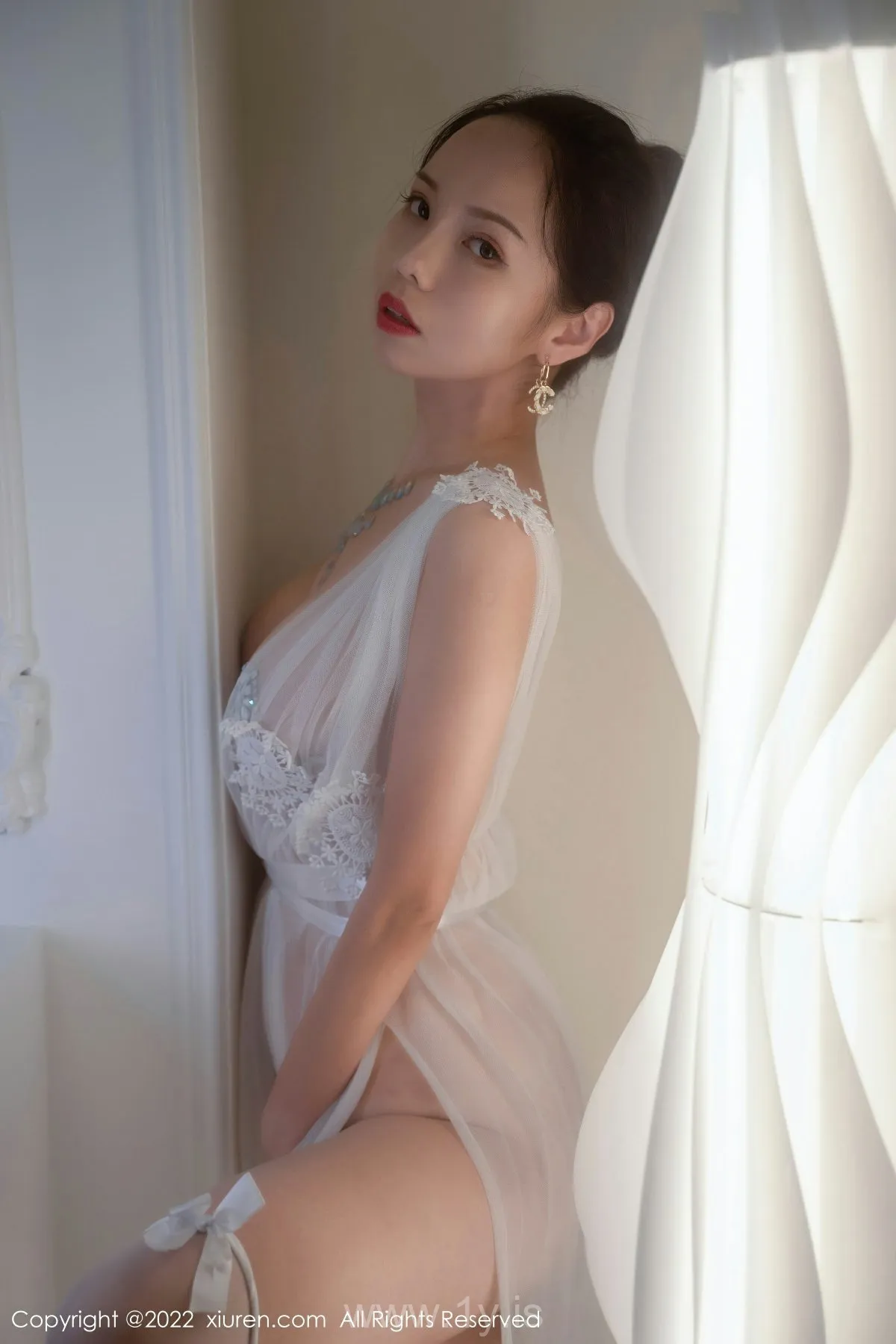 XIUREN(秀人网) No.5434 Extraordinary & Slender Chinese Homebody Girl 大美妞儿