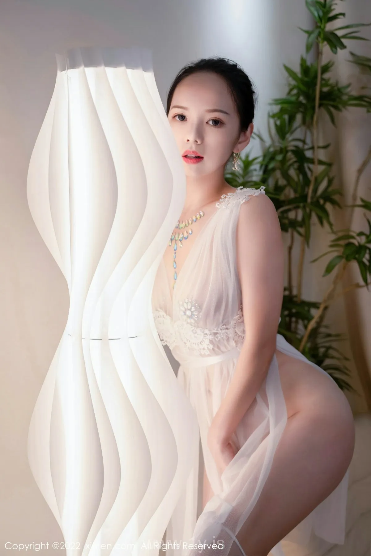 XIUREN(秀人网) No.5434 Extraordinary & Slender Chinese Homebody Girl 大美妞儿