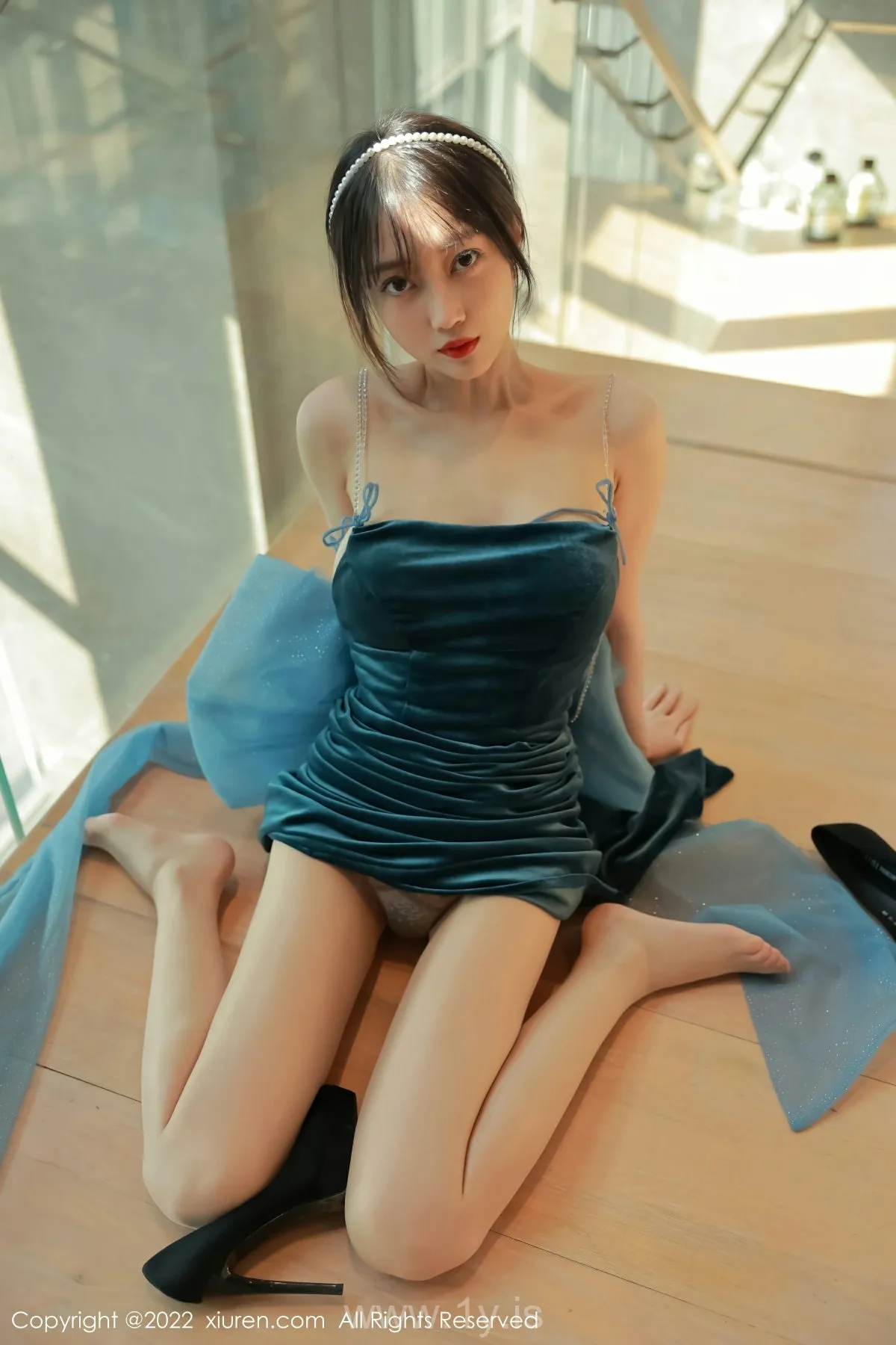 XIUREN(秀人网) No.5493 Sexy & Pretty Asian Peri 玥儿玥er