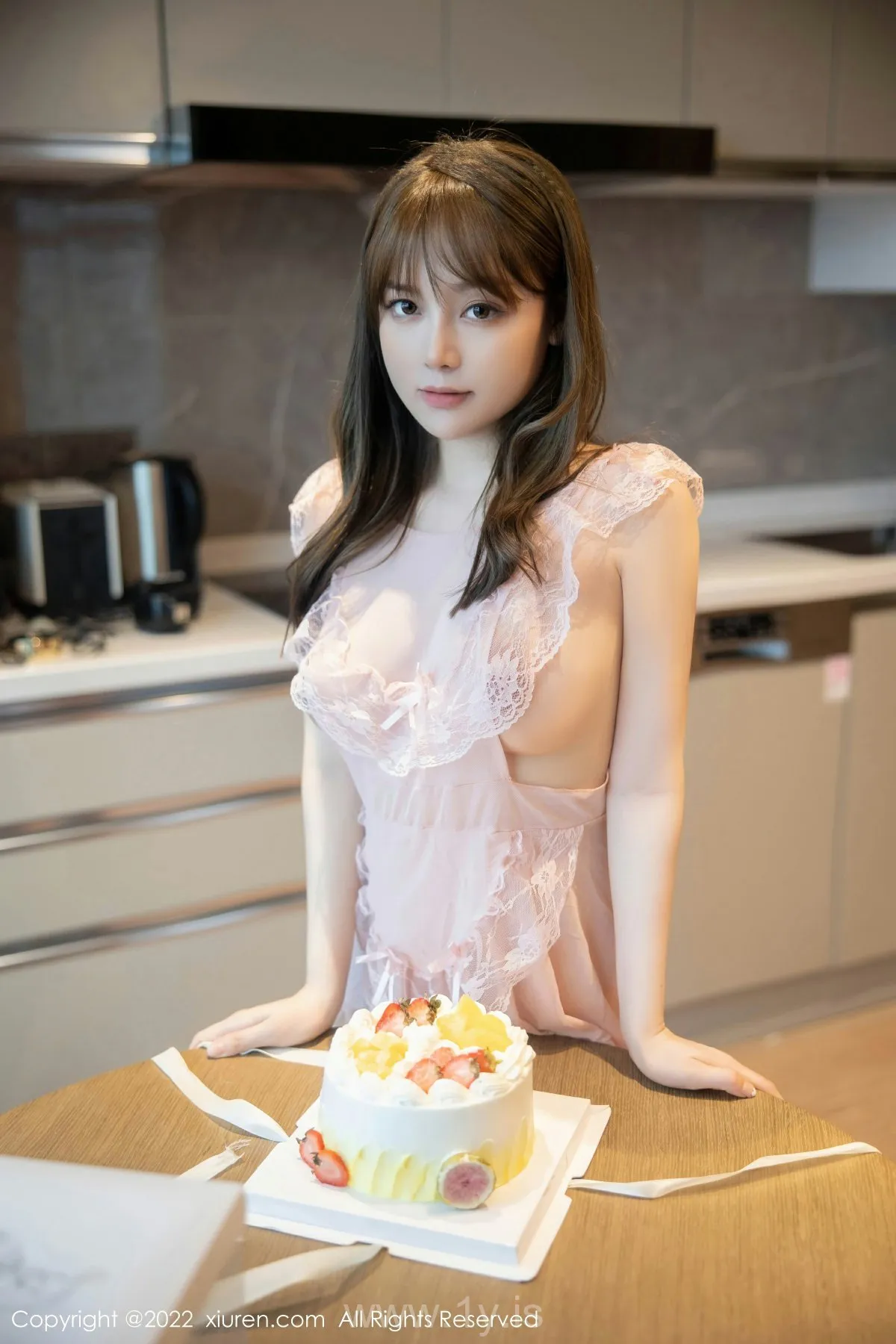 XIUREN(秀人网) No.5497 Lively & Sexy Chinese Homebody Girl 豆瓣酱