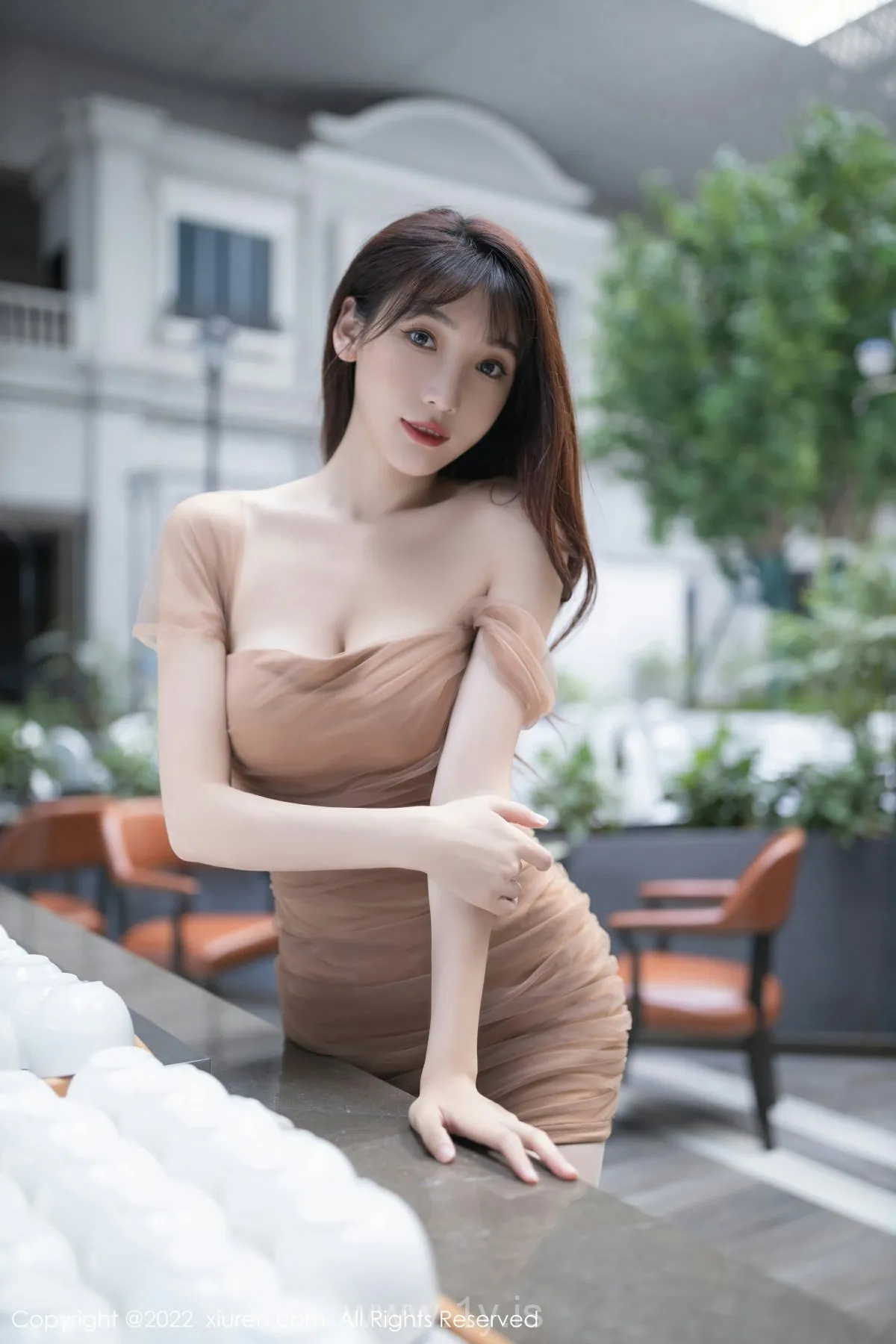 XIUREN(秀人网) No.5531 Appealing & Classy Chinese Cutie 陆萱萱