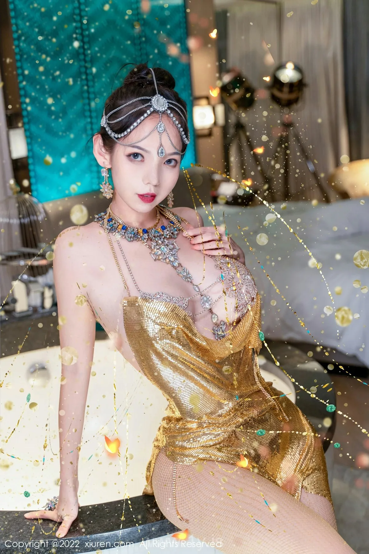 XIUREN(秀人网) No.5559 Exquisite & Lively Chinese Girl 大美妞儿