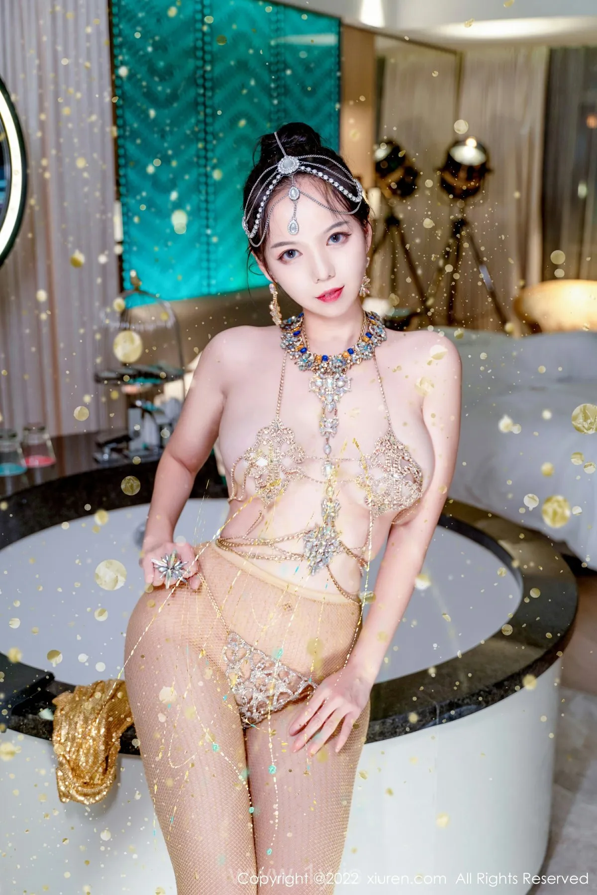 XIUREN(秀人网) No.5559 Exquisite & Lively Chinese Girl 大美妞儿