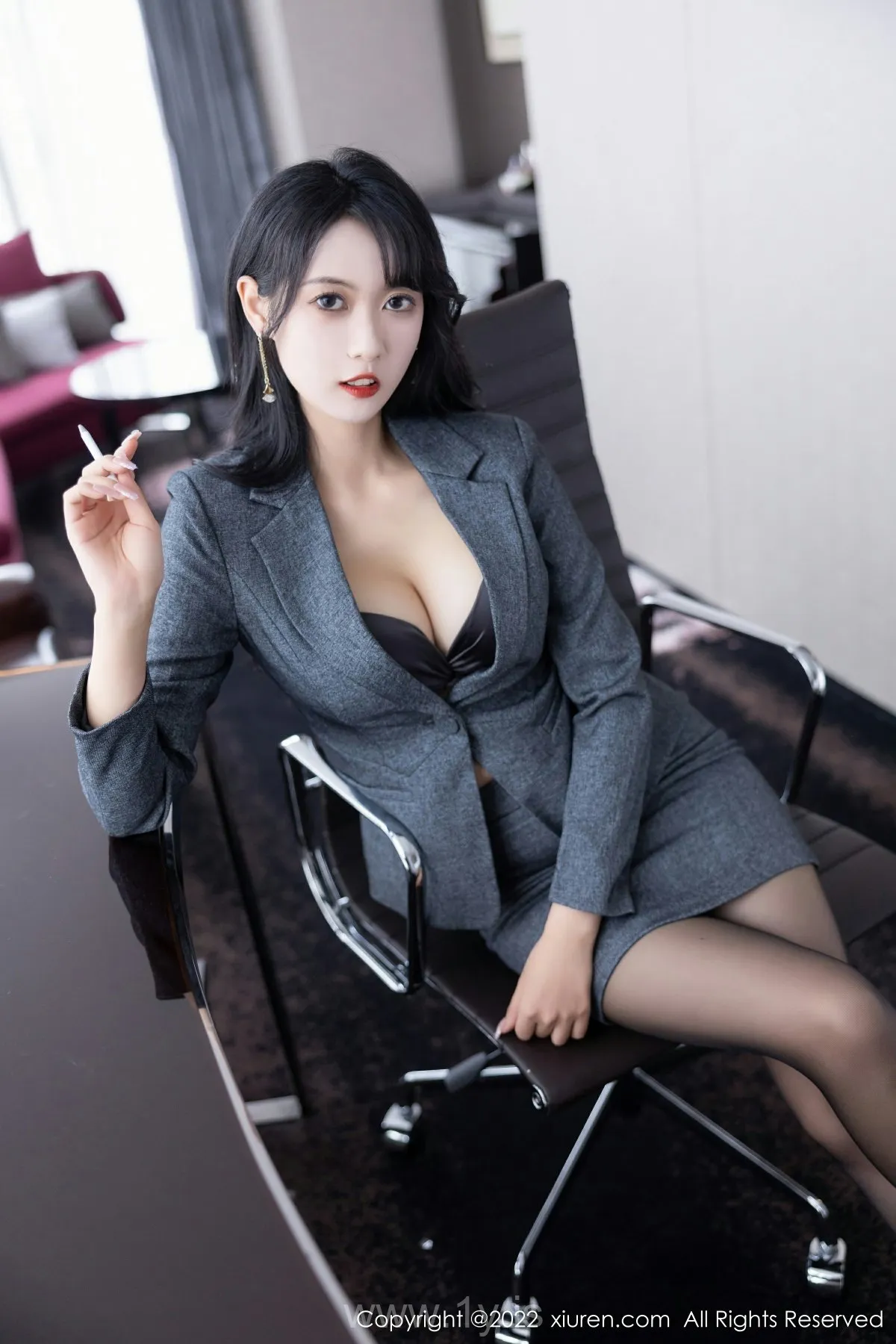 XIUREN(秀人网) No.5575 Hot & Trendy Asian Goddess 林子遥