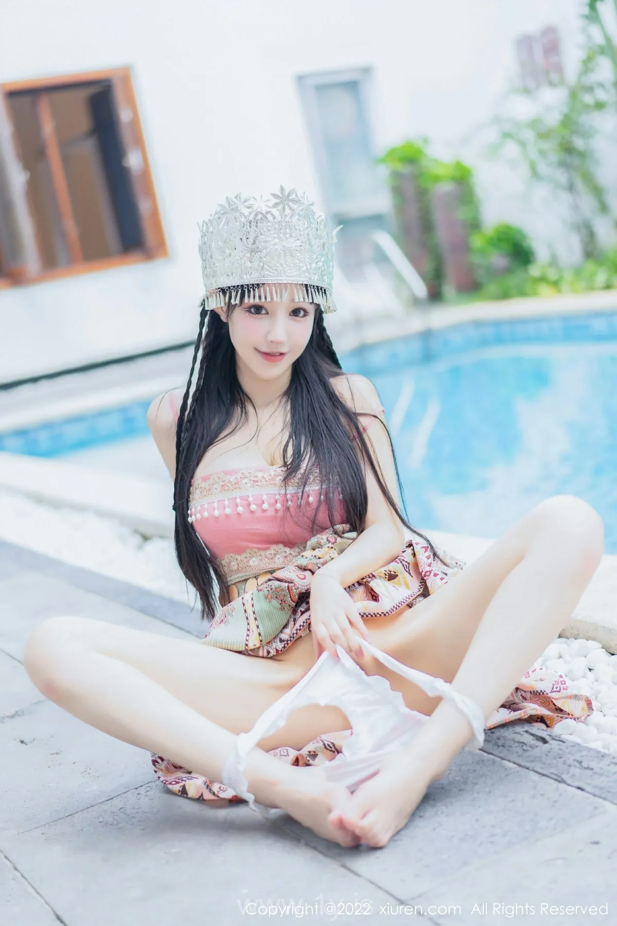 XIUREN(秀人网) No.5615 Breathtaking Chinese Mature Princess 朱可儿Flora