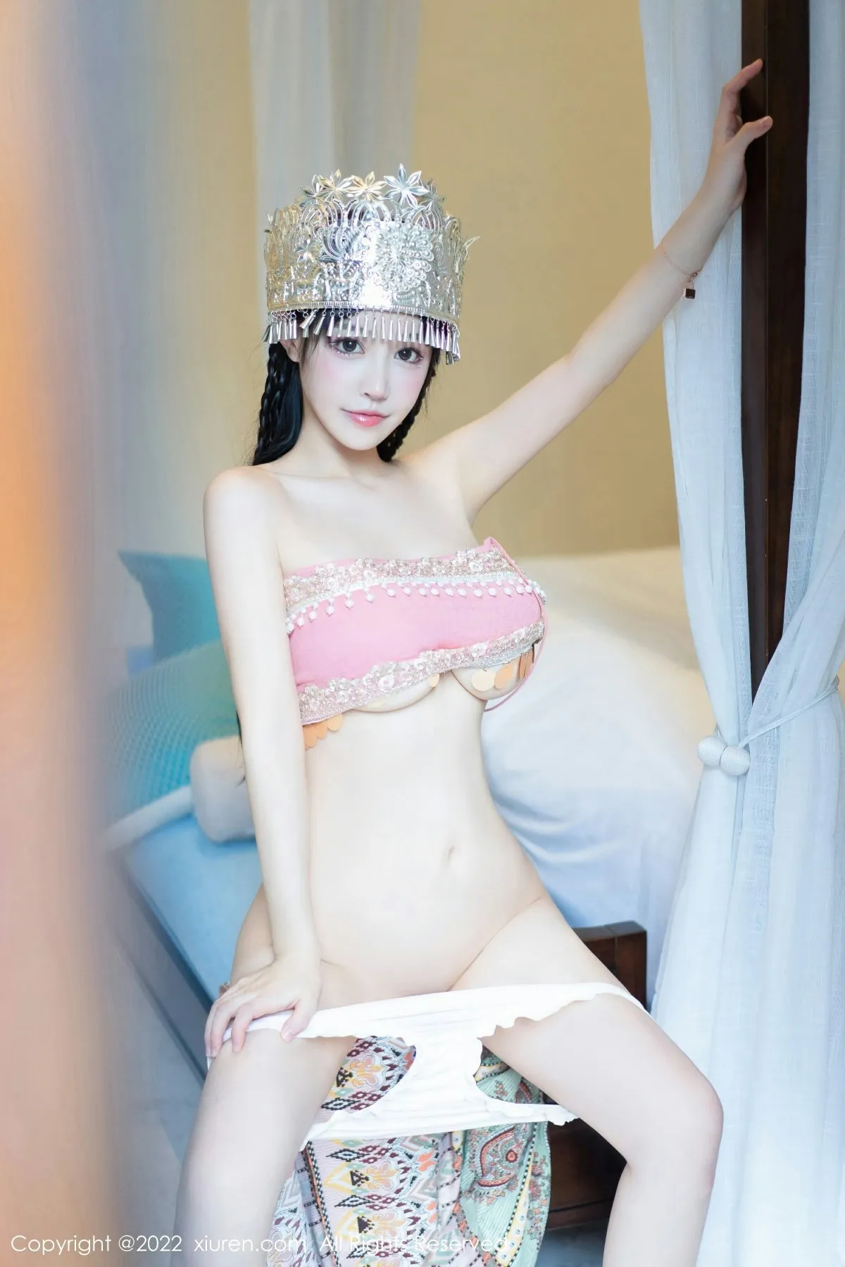 XIUREN(秀人网) No.5615 Breathtaking Chinese Mature Princess 朱可儿Flora