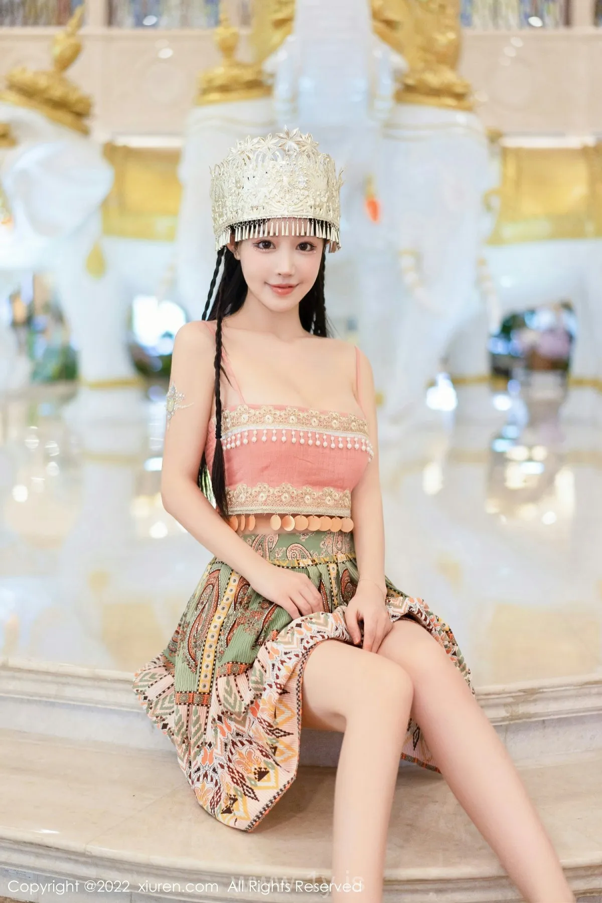 XIUREN(秀人网) No.5615 Breathtaking Chinese Mature Princess 朱可儿Flora