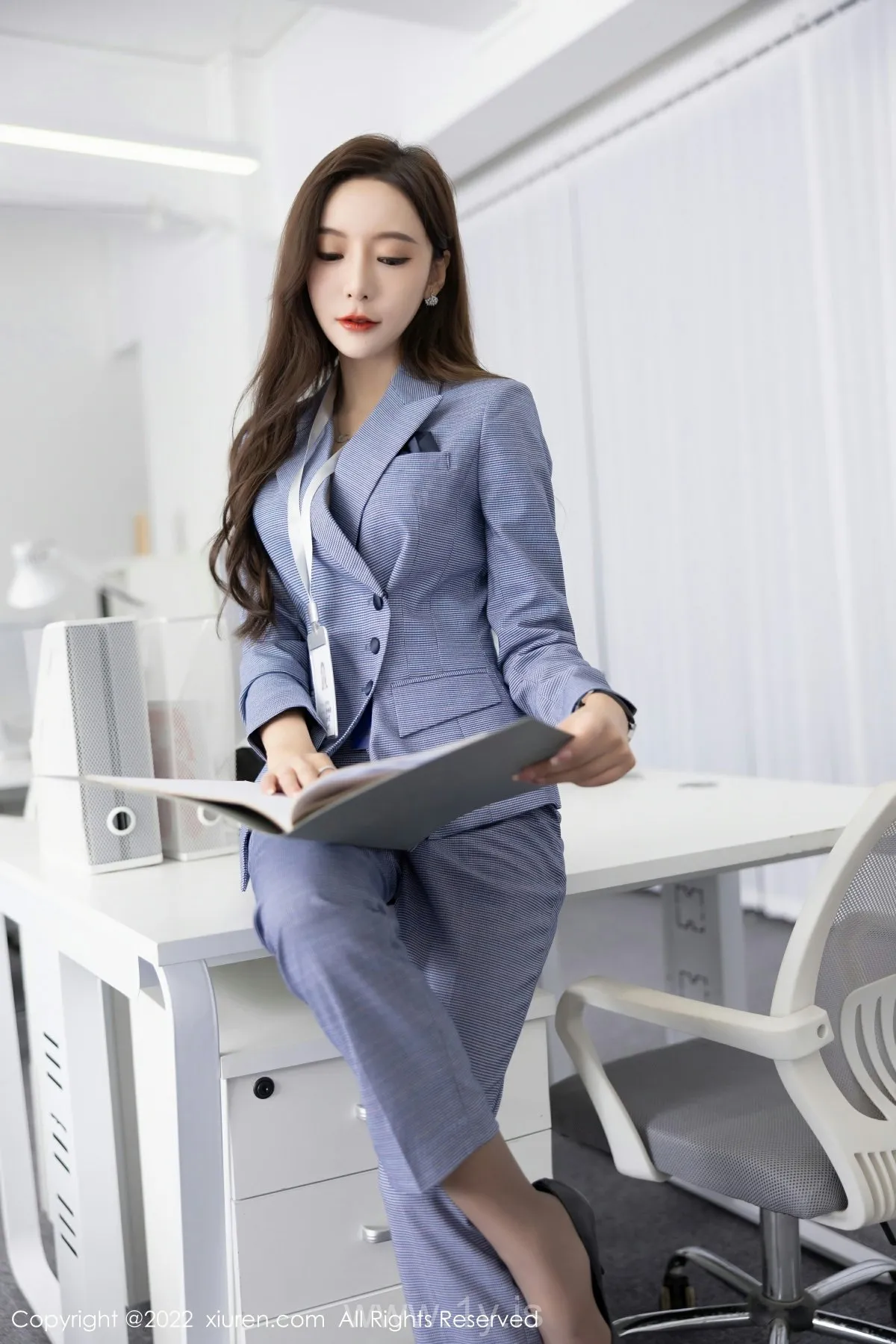 XIUREN(秀人网) No.5629 Fancy & Gorgeous Chinese Cutie 王馨瑶yanni