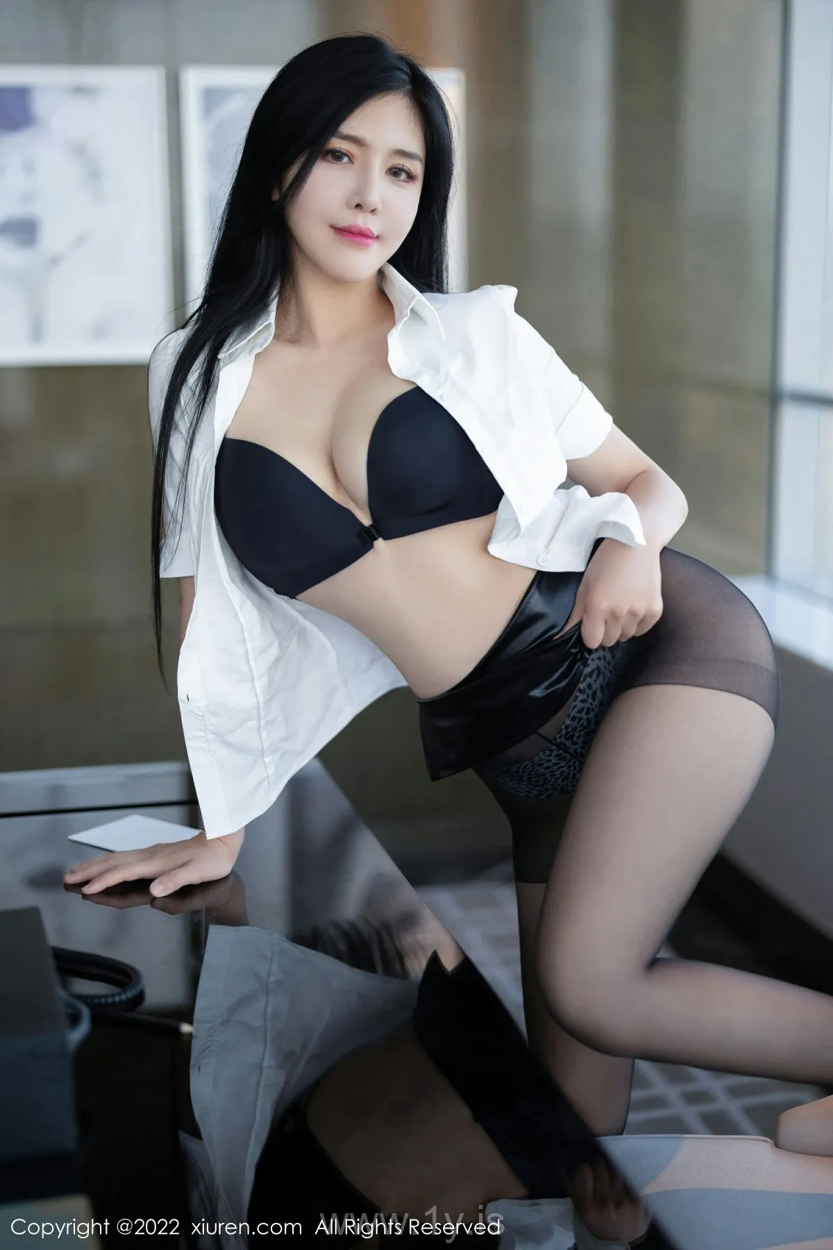 XIUREN(秀人网) No.5635 Decent & Pretty Asian Women 刘钰儿