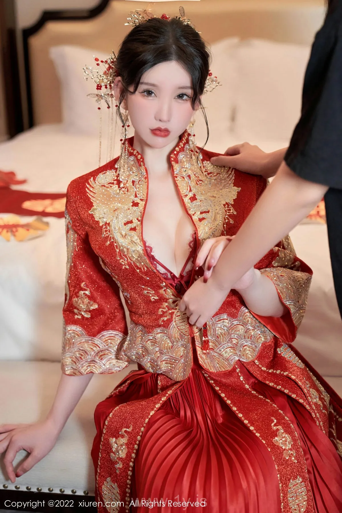 XIUREN(秀人网) No.5675 Trendy & Good-looking Asian Homebody Girl 周于希Sally