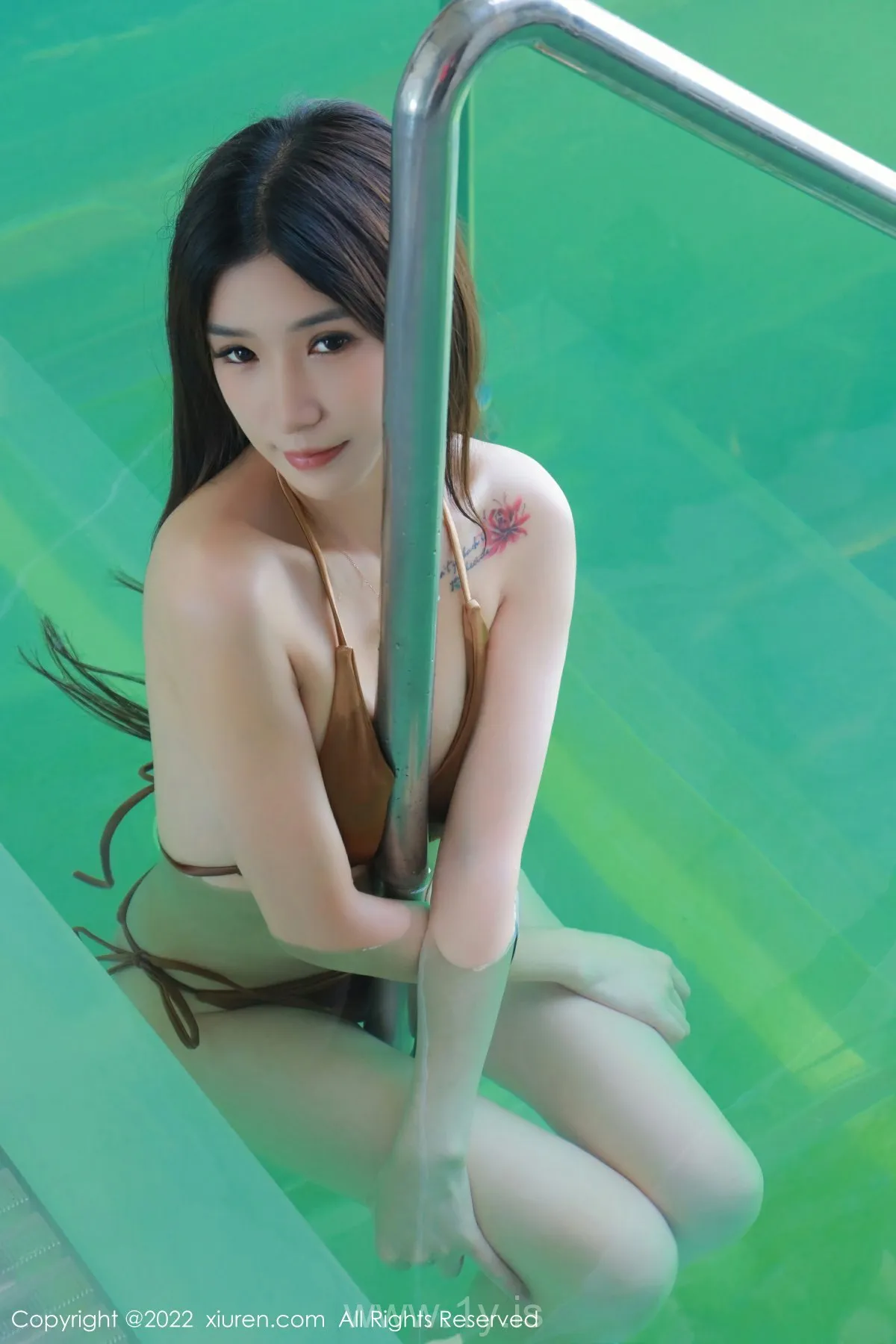 XIUREN(秀人网) No.5682 Extraordinary & Decent Asian Girl hebe韩心雨