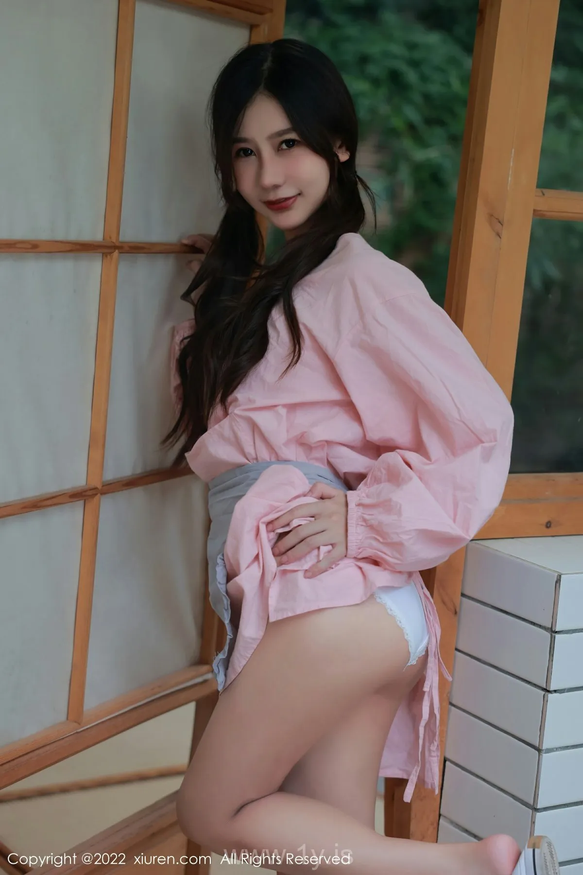 XIUREN(秀人网) No.5697 Exquisite Asian Beauty 尹甜甜