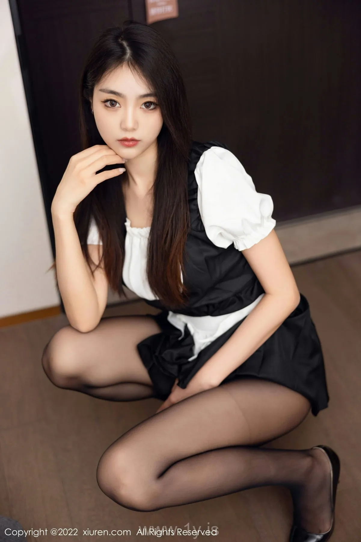 XIUREN(秀人网) No.5706 Sexy & Pretty Chinese Hottie 可樂Vicky