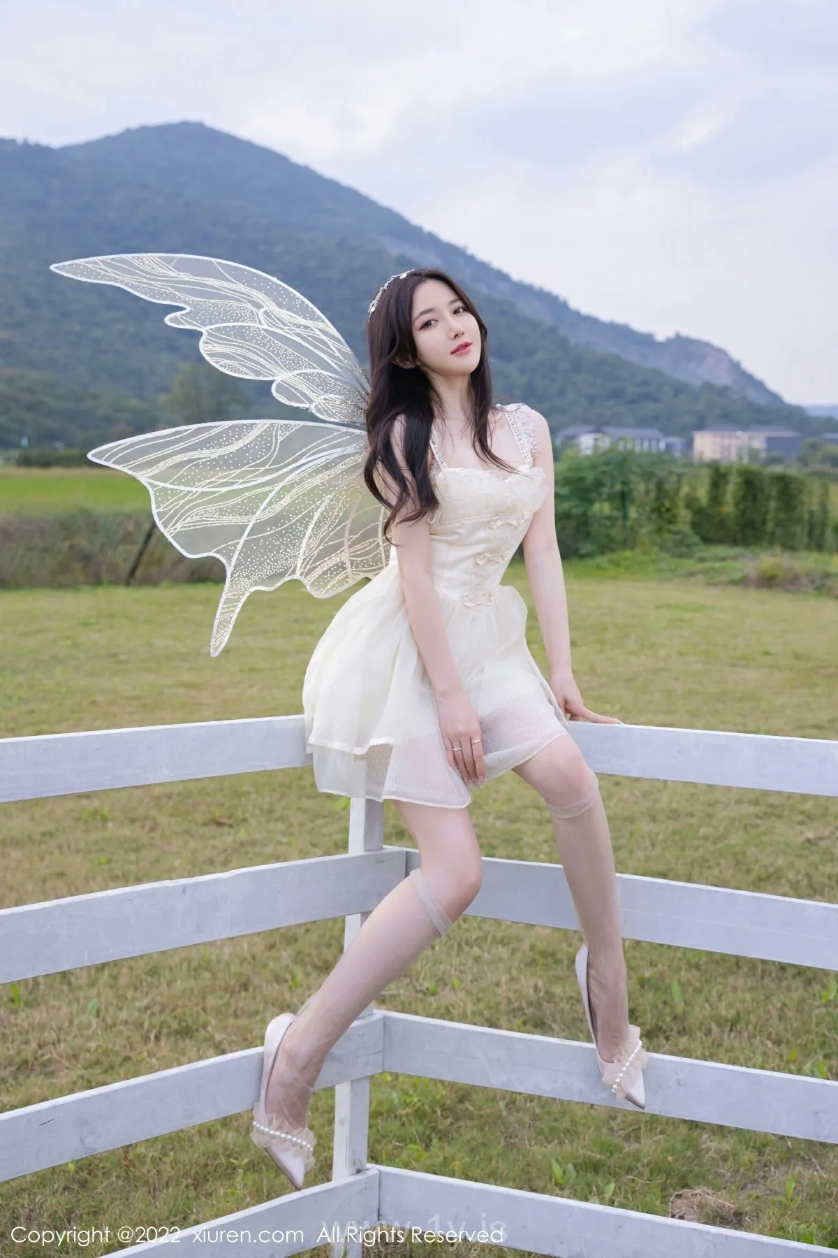 XIUREN(秀人网) No.5715 Hot & Classy Chinese Beauty 鱼子酱Fish