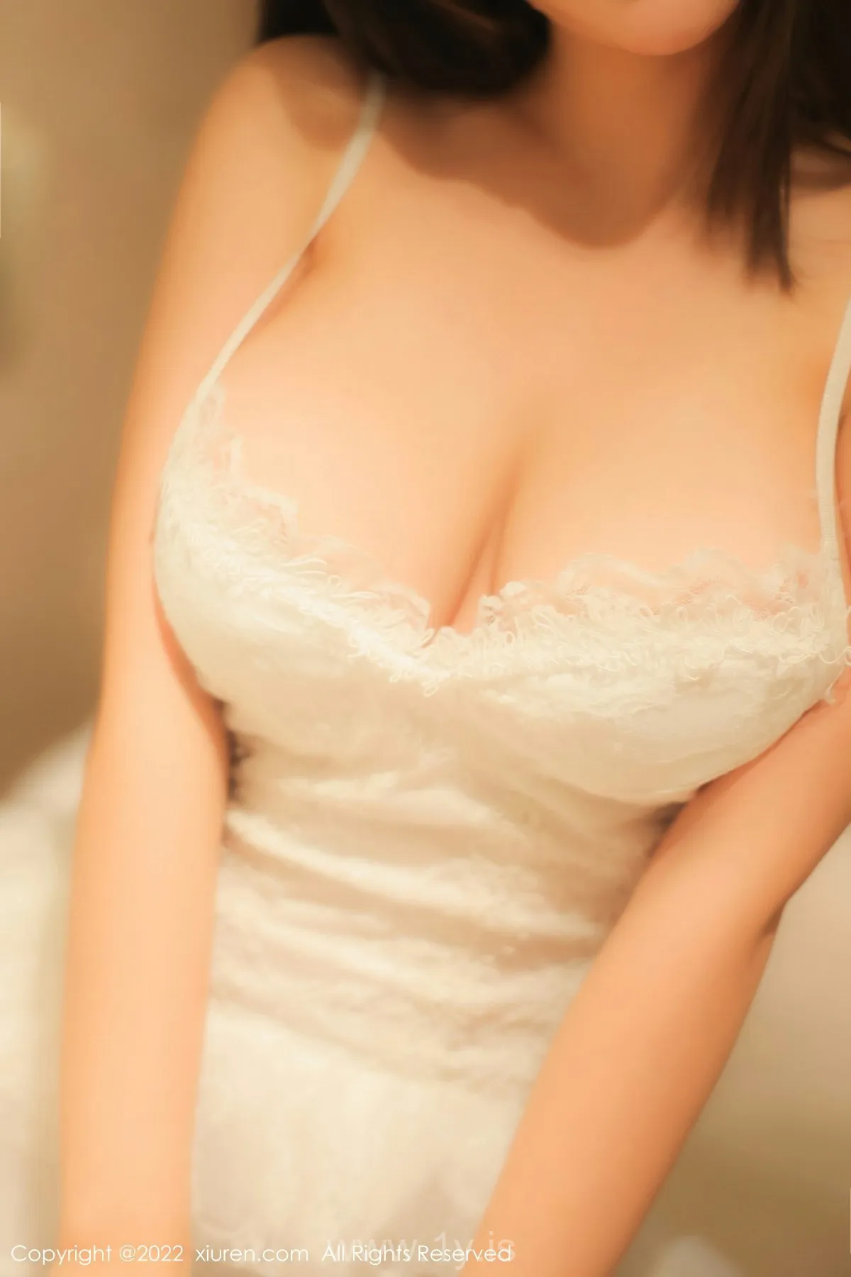 XIUREN(秀人网) No.5719 Well Done & Beautiful Chinese Cougar 周jojobaby