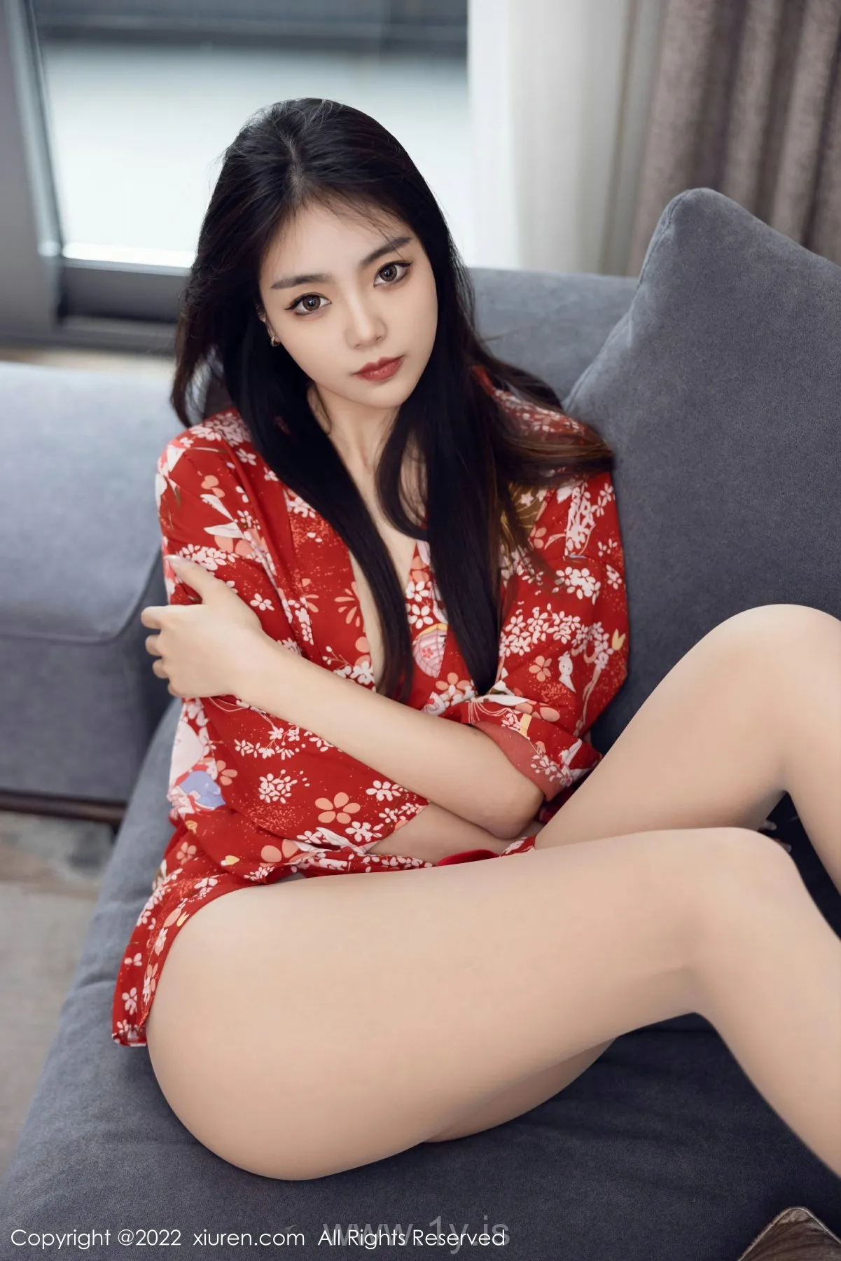 XIUREN(秀人网) No.5736 Stunning & Classy Chinese Mature Princess 可樂Vicky