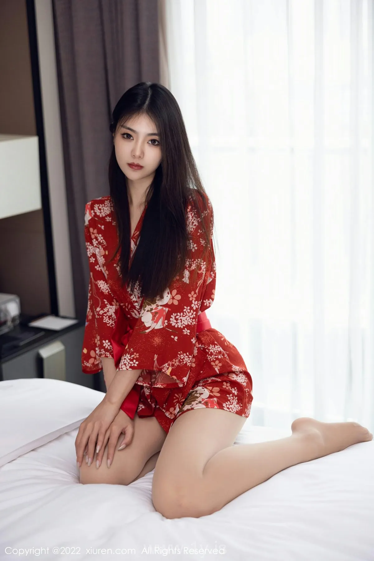 XIUREN(秀人网) No.5736 Stunning & Classy Chinese Mature Princess 可樂Vicky