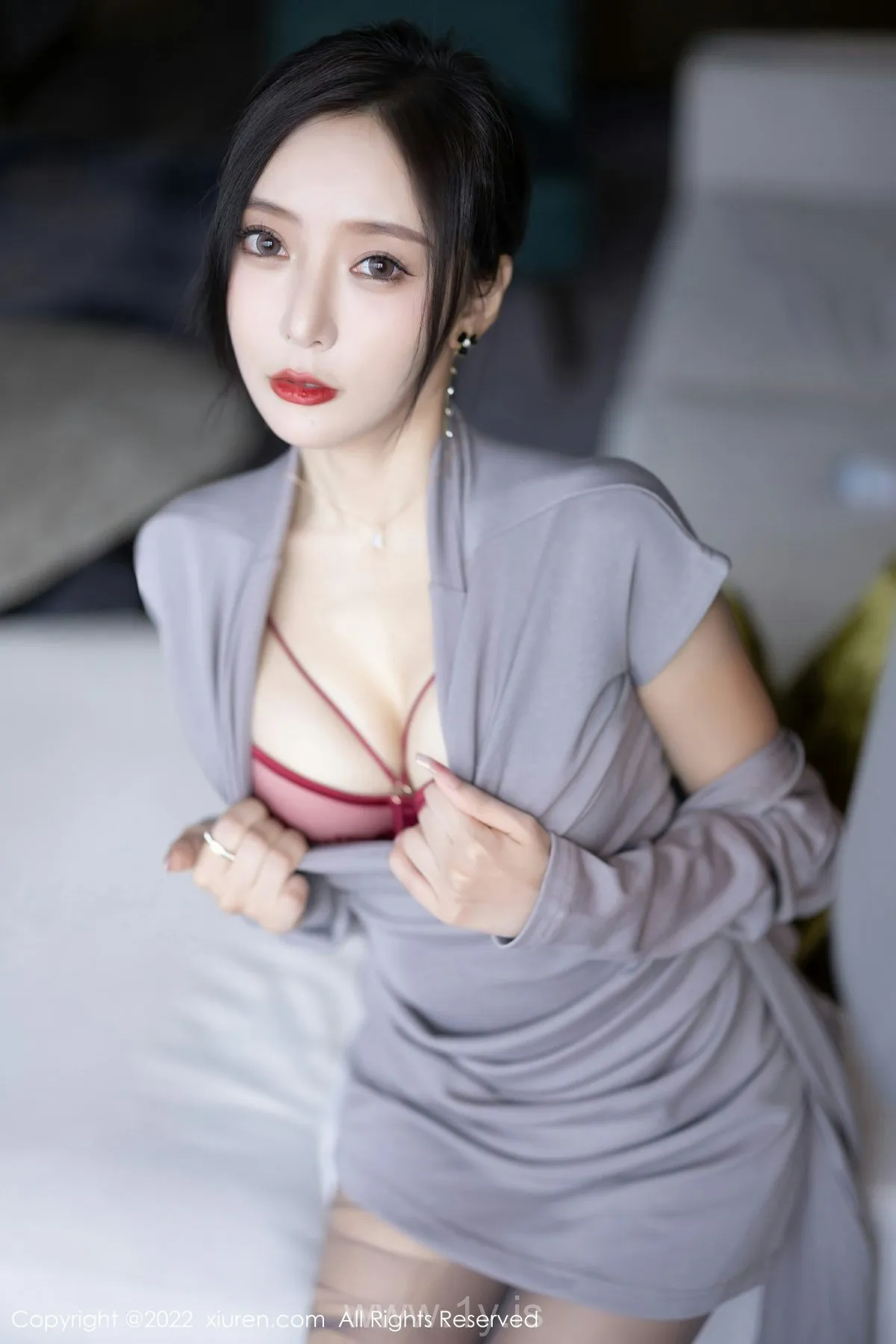 XIUREN(秀人网) No.5745 Exquisite & Quiet Asian Girl 王馨瑶yanni