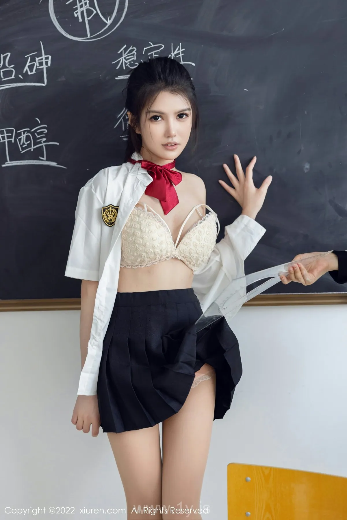 XIUREN(秀人网) No.5762 Exquisite & Trendy Chinese Beauty 媛媛酱belle