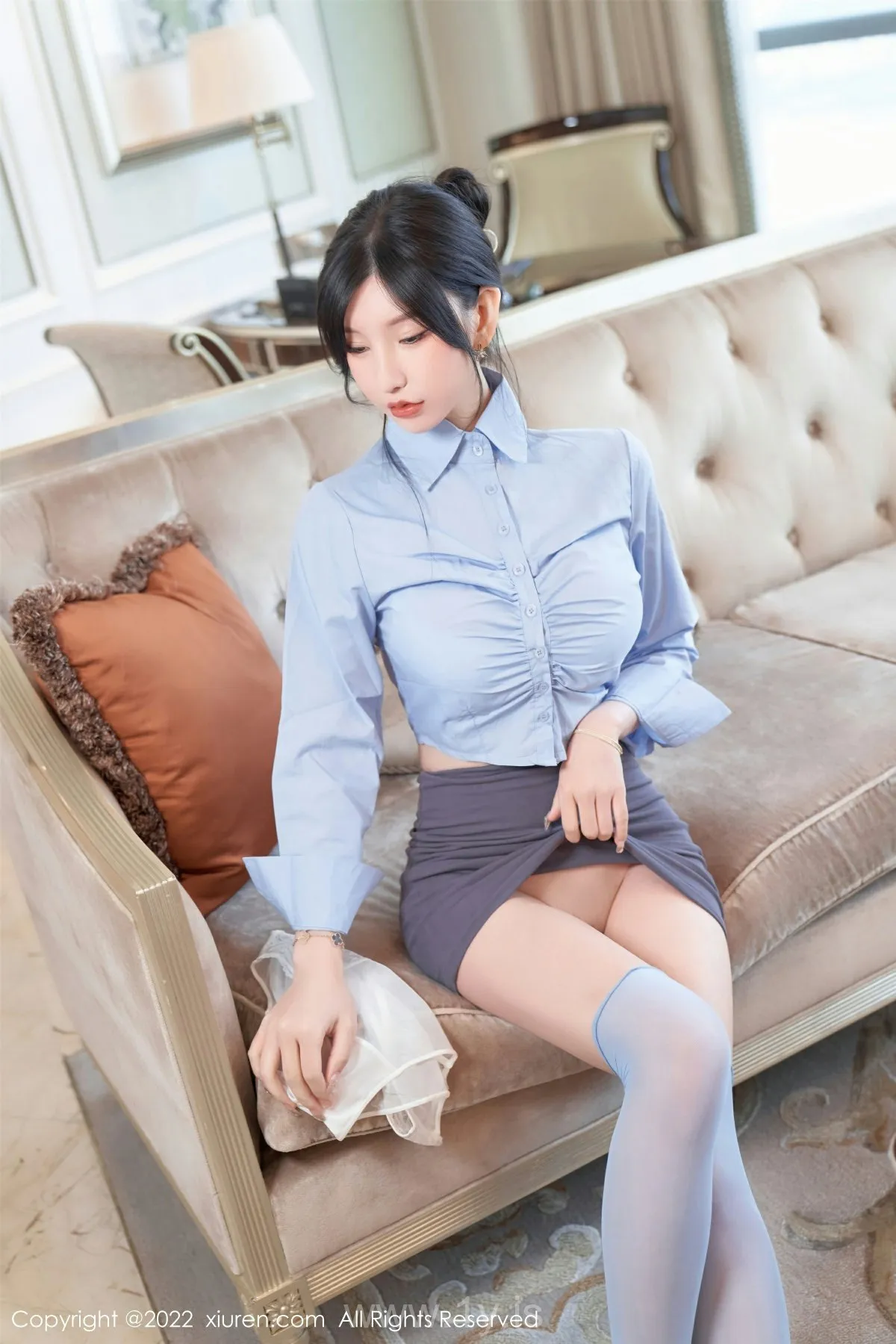 XIUREN(秀人网) No.5812 Charming Chinese Hottie 周于希Sally