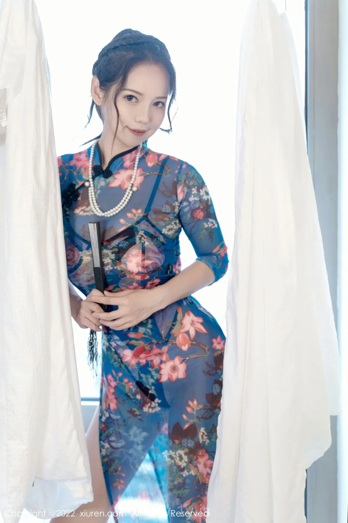 XIUREN(秀人网) No.5819 Well-developed Asian Model 大美妞儿