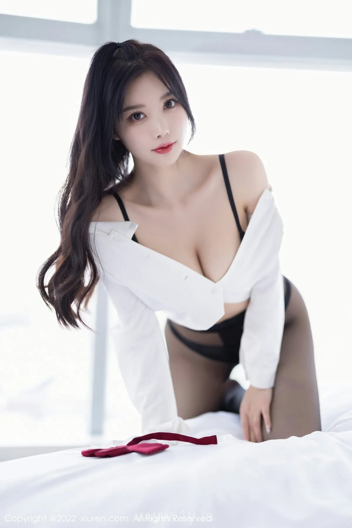 XIUREN(秀人网) No.5823 Decent & Cute Asian Jade 杨晨晨Yome