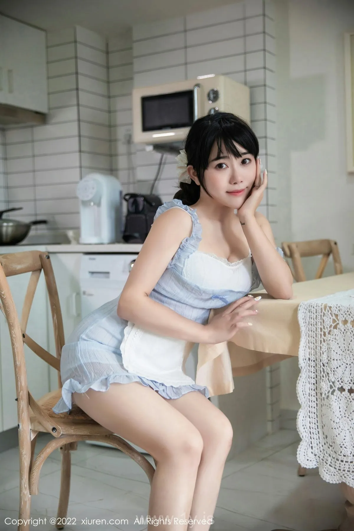 XIUREN(秀人网) No.5834 Classy Chinese Cutie 严利娅Yuliya