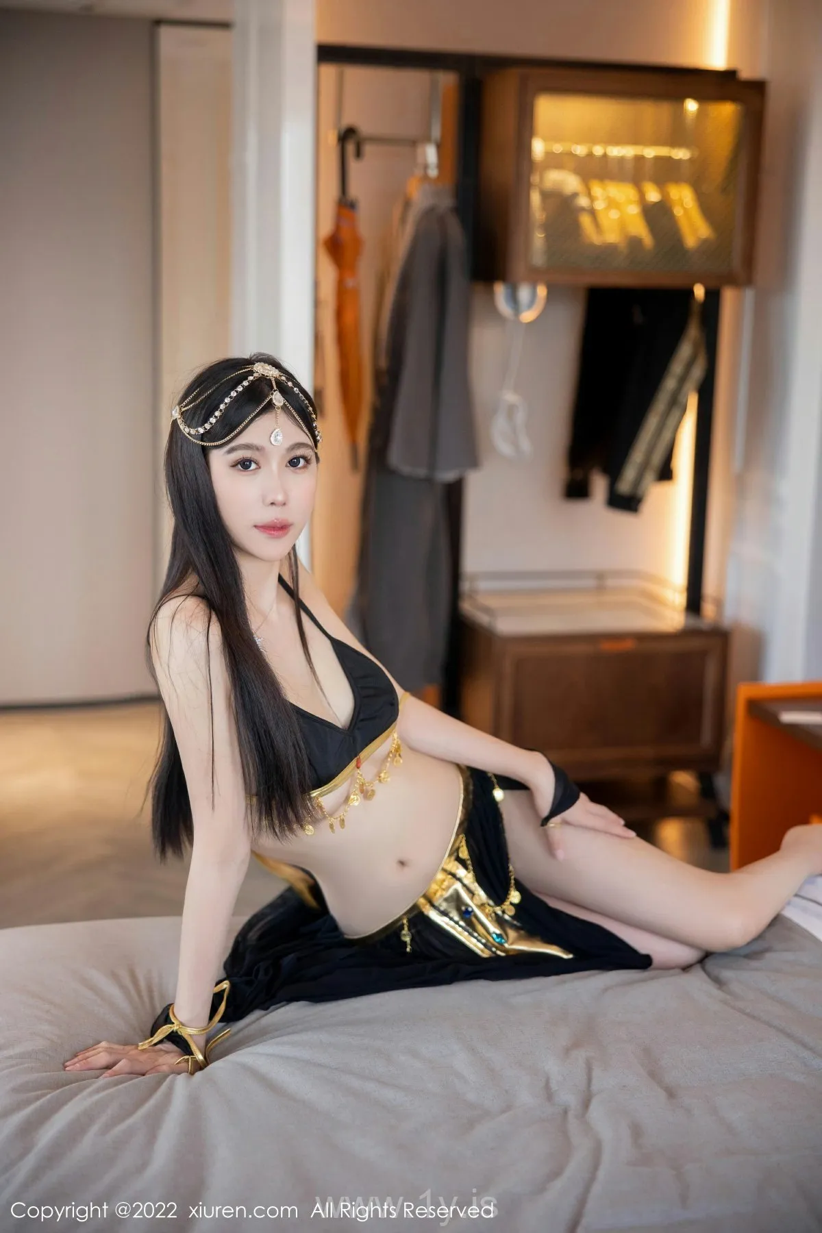 XIUREN(秀人网) No.5849 Elegant & Fair Asian Belle 李雅柔182CM
