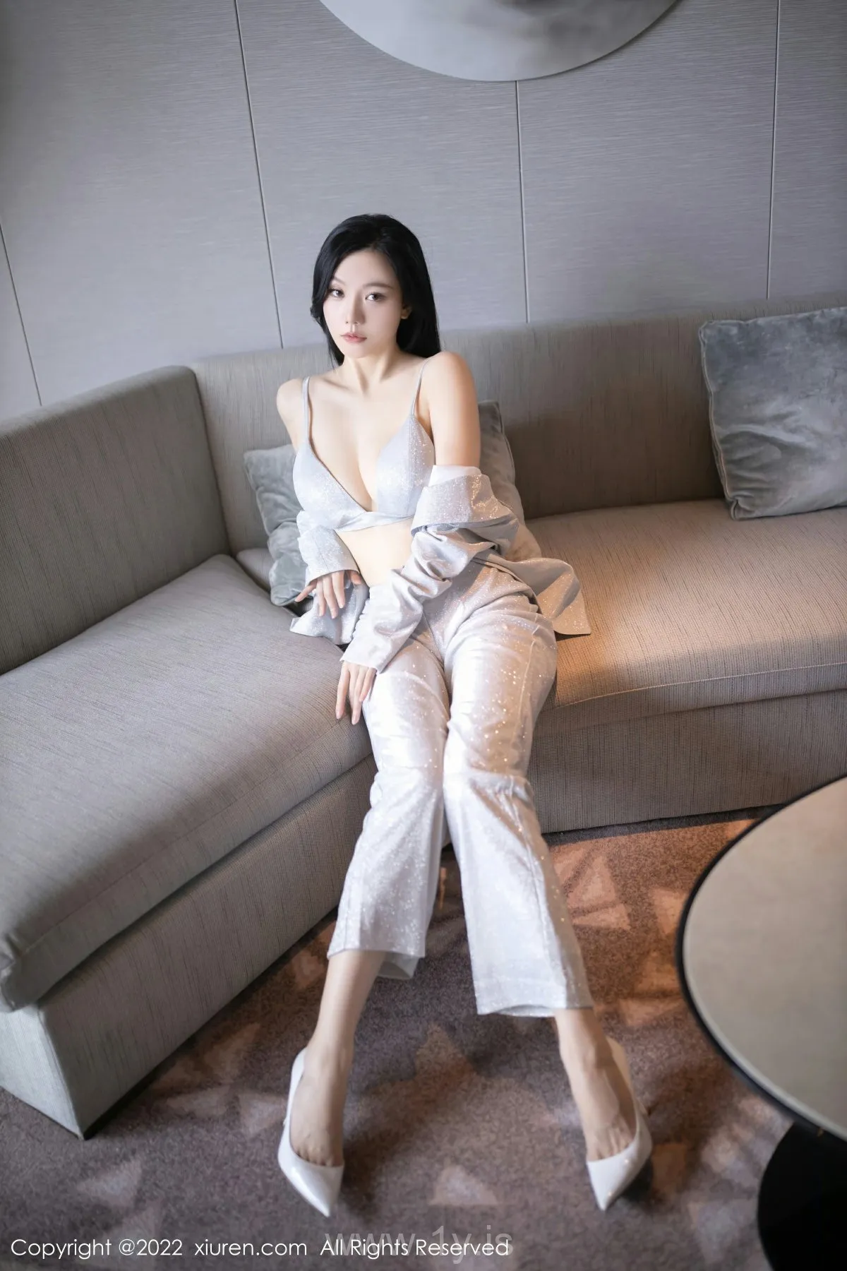 XIUREN(秀人网) No.5859 Hot & Exquisite Chinese Girl 安然anran