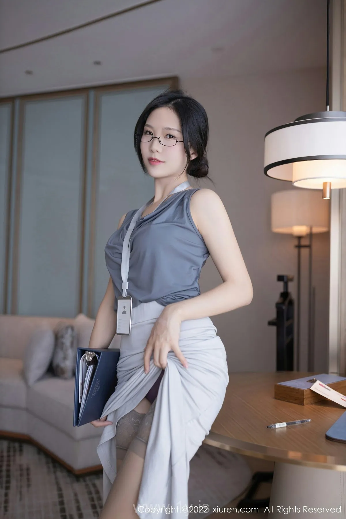 XIUREN(秀人网) No.5900 Slim & Lively Asian Model 利世