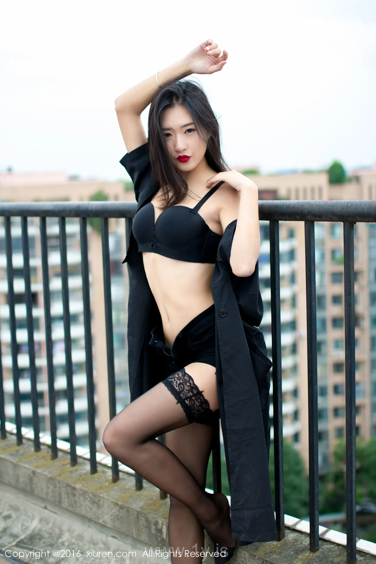 XIUREN(秀人网) NO.624 Decent & Nice-looking Asian Model 周琰琳LIN