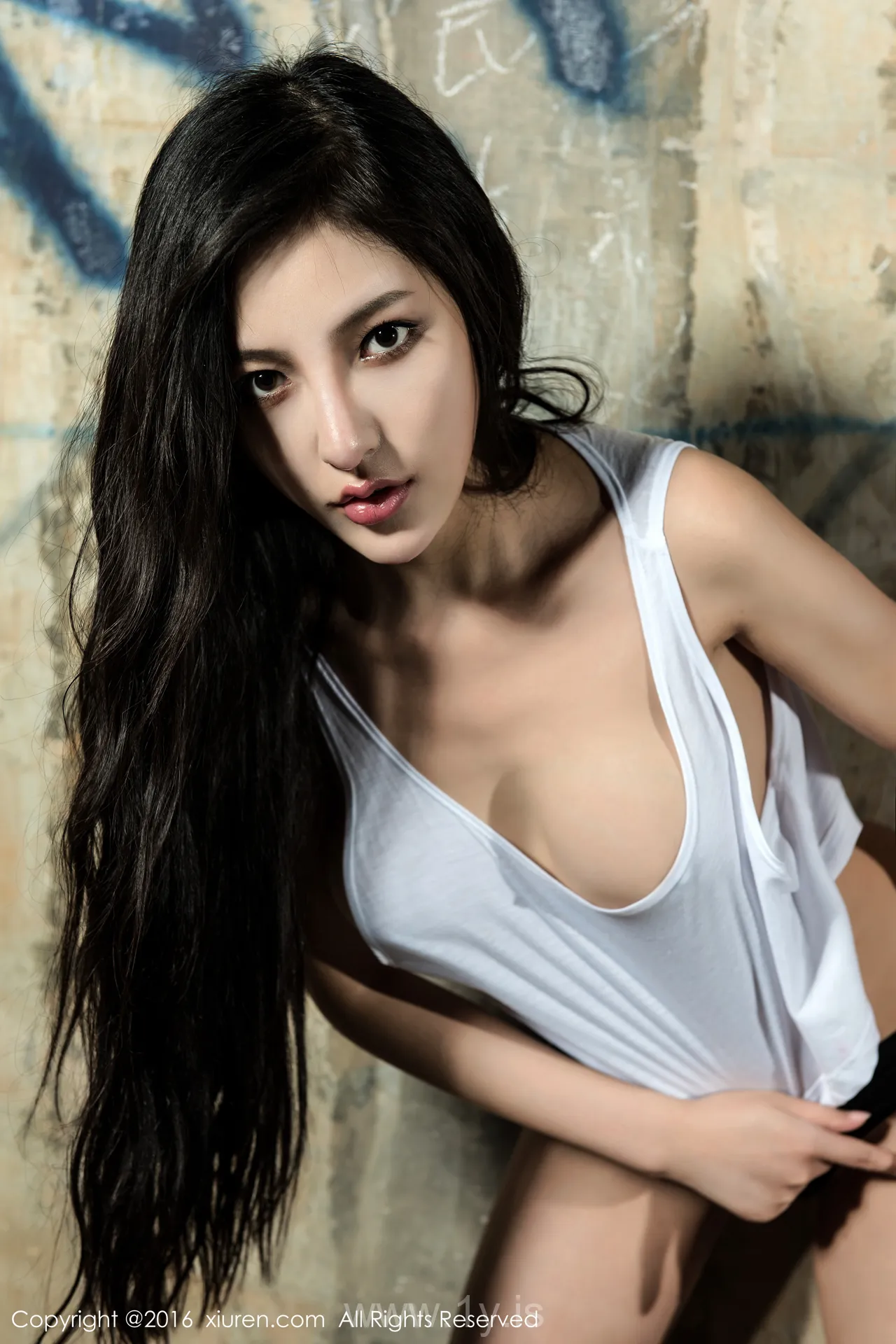 XIUREN(秀人网) NO.626 Slender Asian Homebody Girl UU阿文