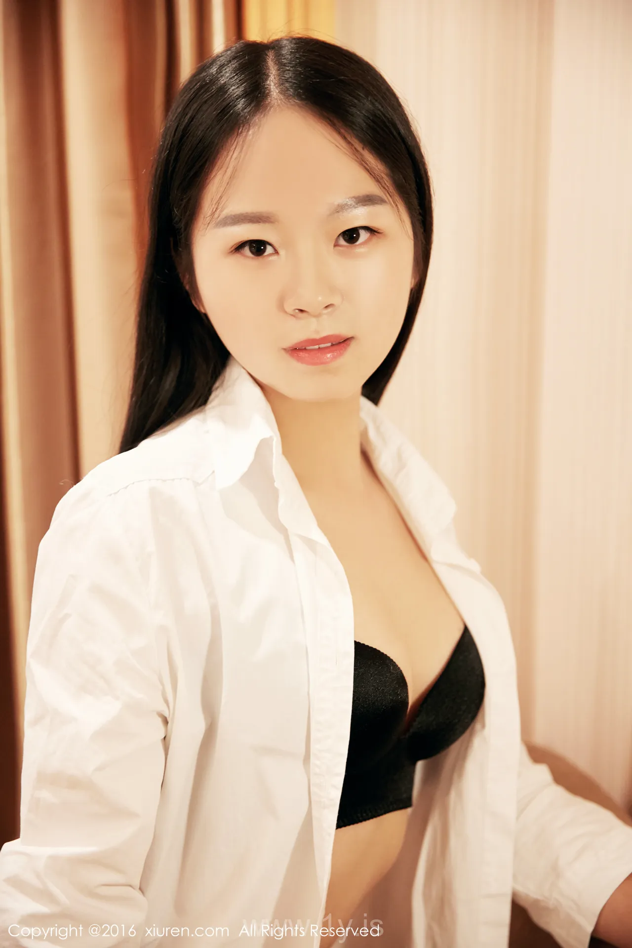 XIUREN(秀人网) NO.652 Charming & Hot Asian Girl 夏旖诺