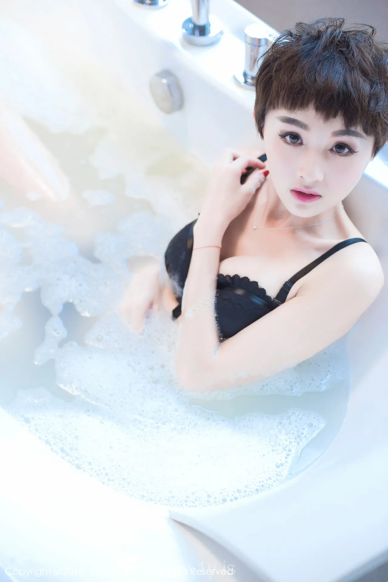 XIUREN(秀人网) NO.657 Quiet Asian Model baby_kiki
