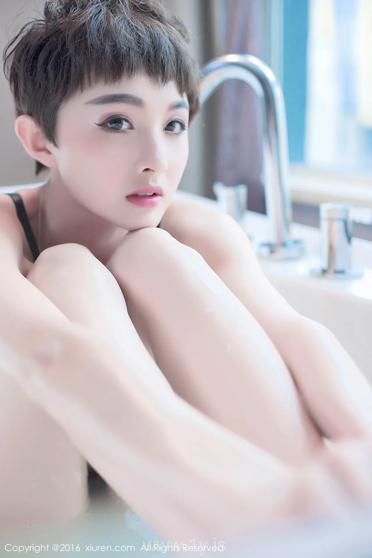 XIUREN(秀人网) NO.657 Quiet Asian Model baby_kiki