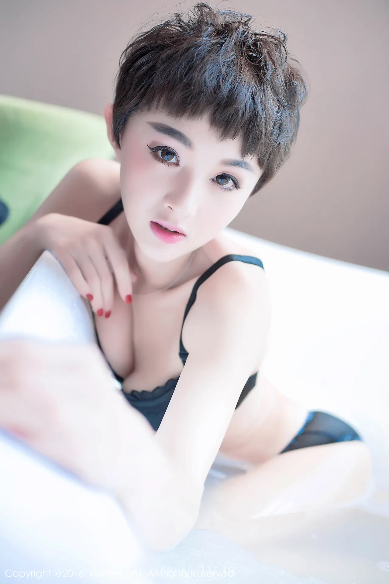 XIUREN(秀人网) NO.657 Quiet Asian Model baby_kiki