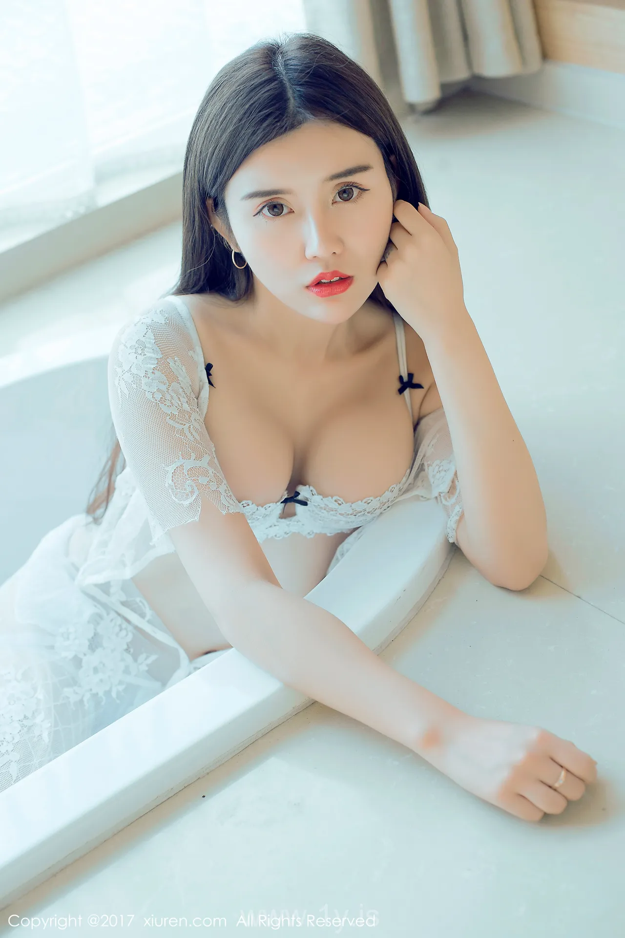 XIUREN(秀人网) NO.813 Knockout Asian Model 兔子NINA