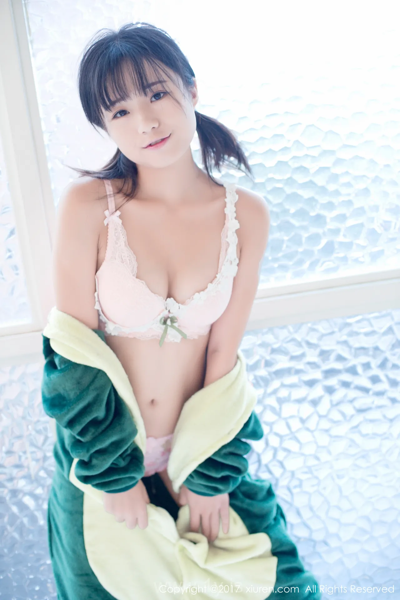 XIUREN(秀人网) NO.831 Fair & Irresistible Asian Women 仓井优香