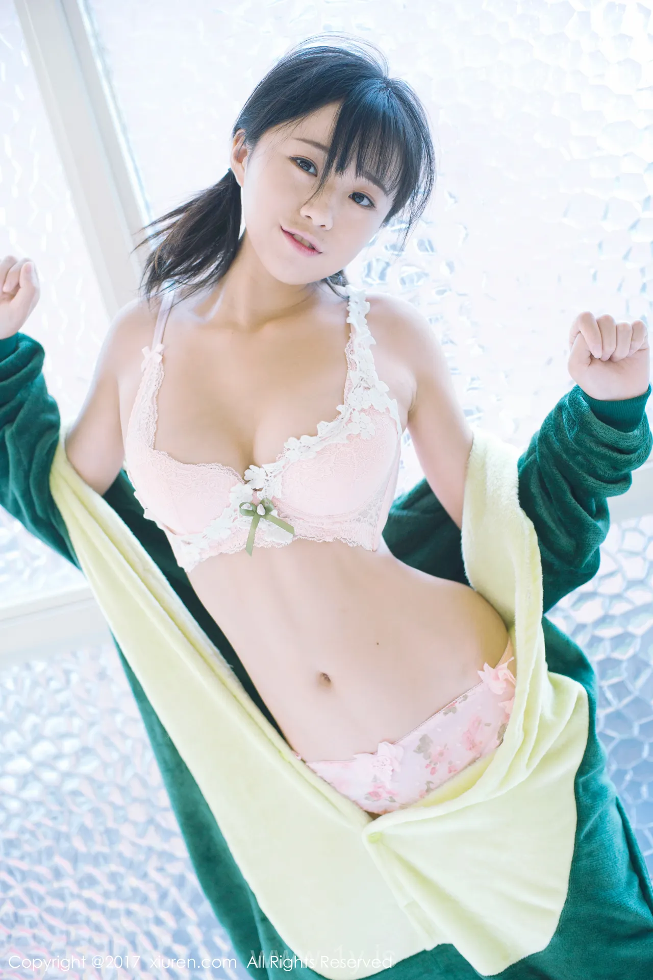 XIUREN(秀人网) NO.831 Fair & Irresistible Asian Women 仓井优香