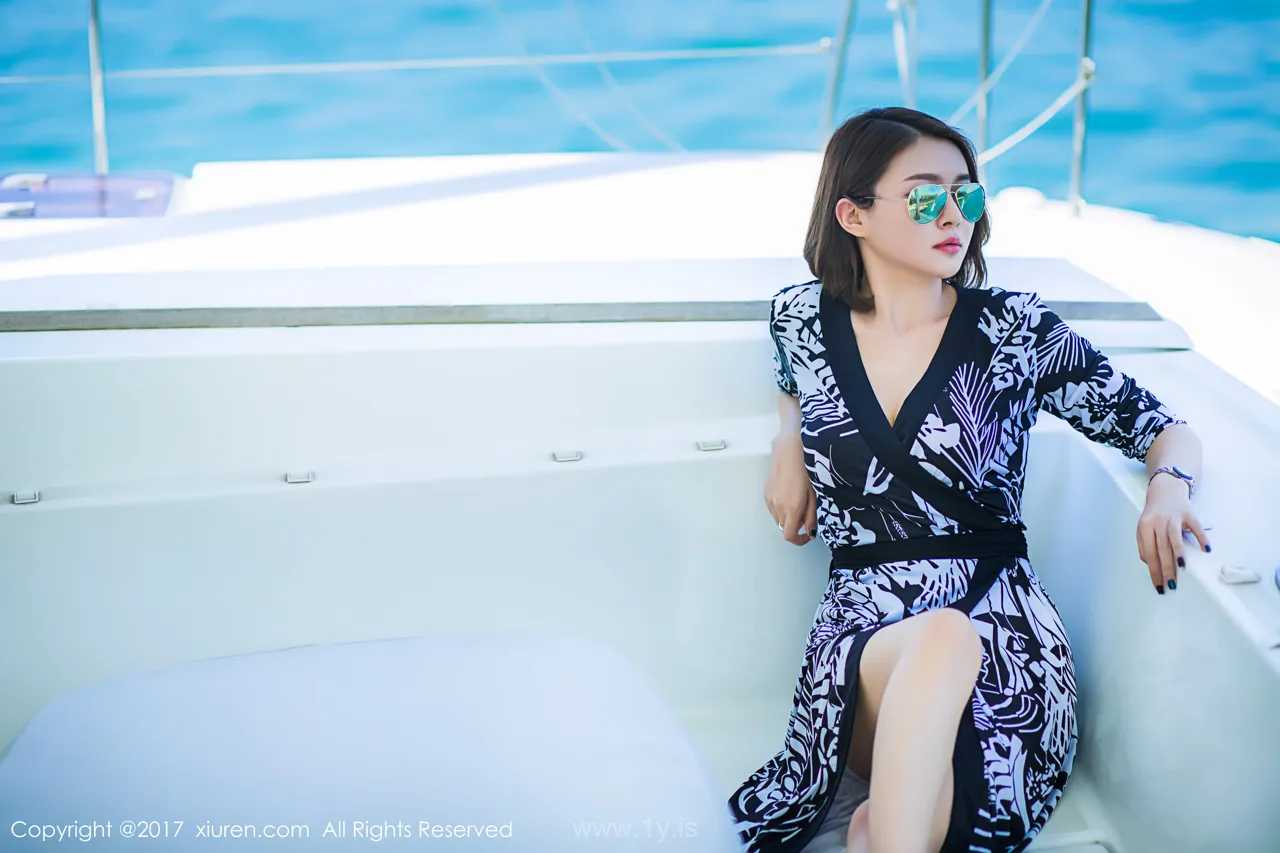 XIUREN(秀人网) NO.858 Fashionable & Graceful Asian Peri 廿十