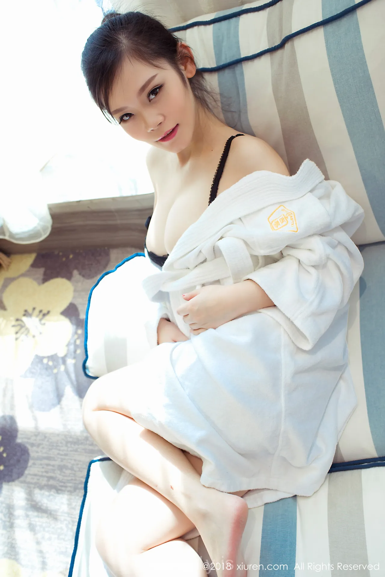XIUREN(秀人网) NO.898 Beautiful & Exquisite Chinese Belle 黎美儿Cici
