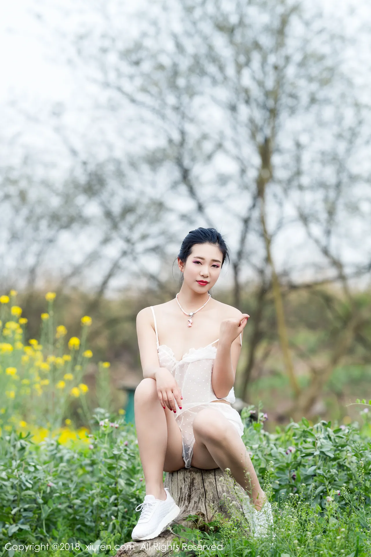 XIUREN(秀人网) NO.1058 Cute & Fair Asian Chick 宋-KiKi